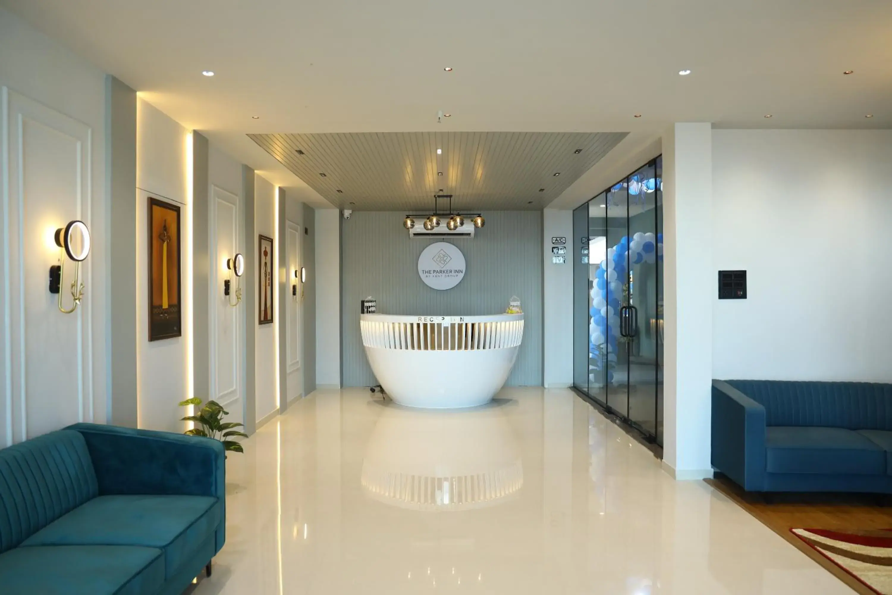 HOTEL THE PARKER INN By KBNT GROUP HOTEL THE PARKER INN By KBNT GROUP