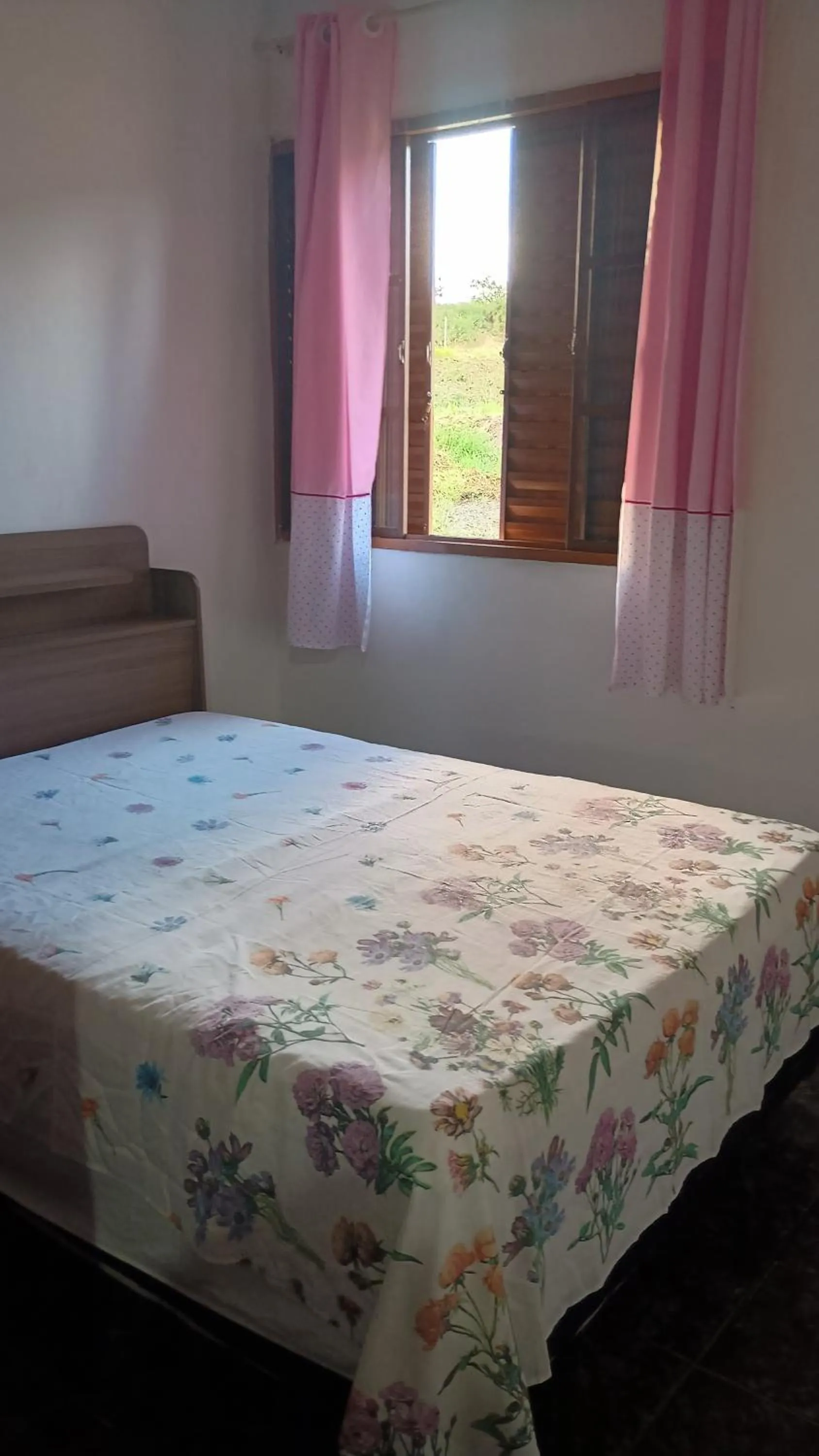 Bed in RANCHO PÉ DA SERRA