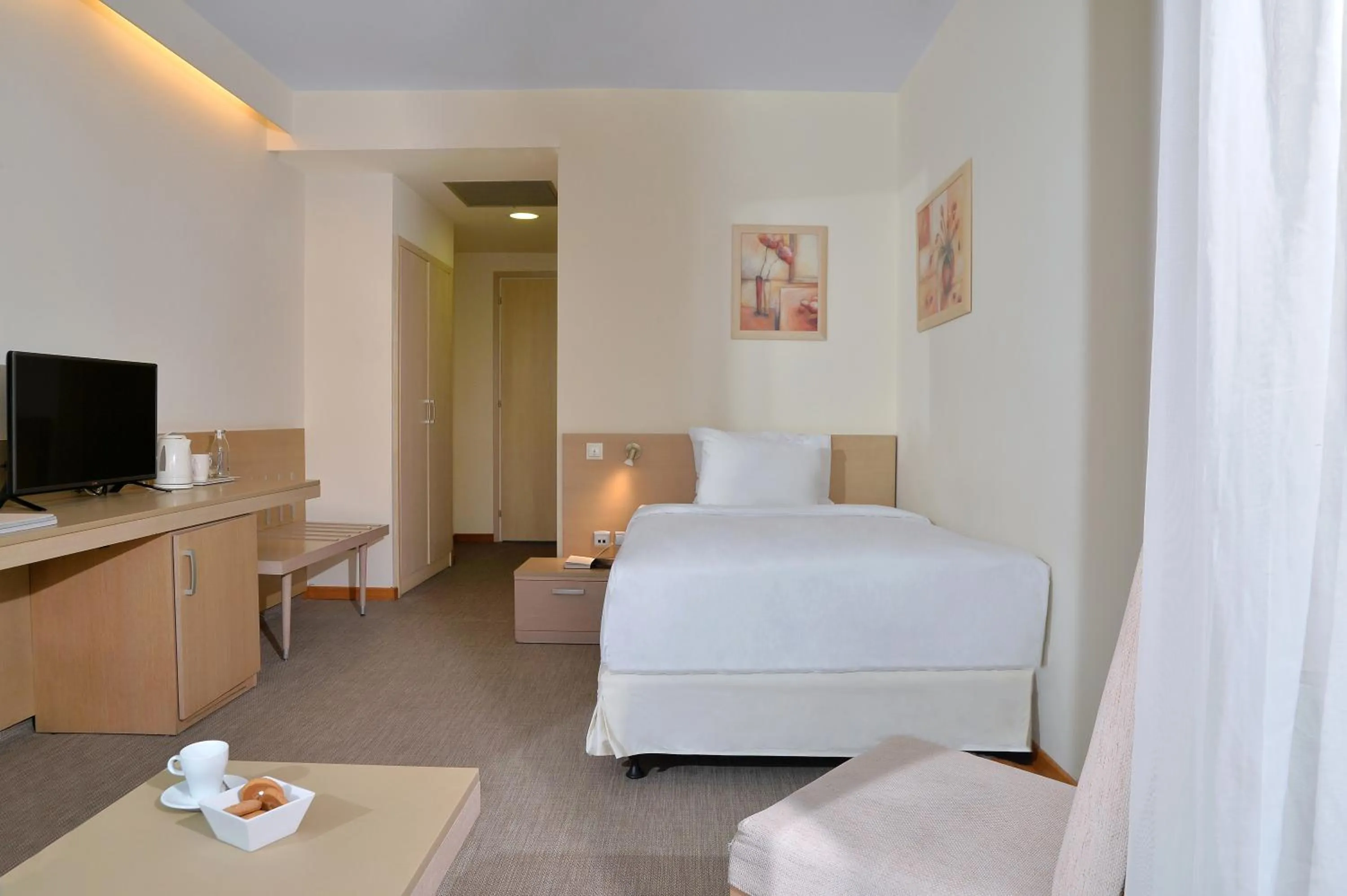 Bed in Airotel Achaia Beach