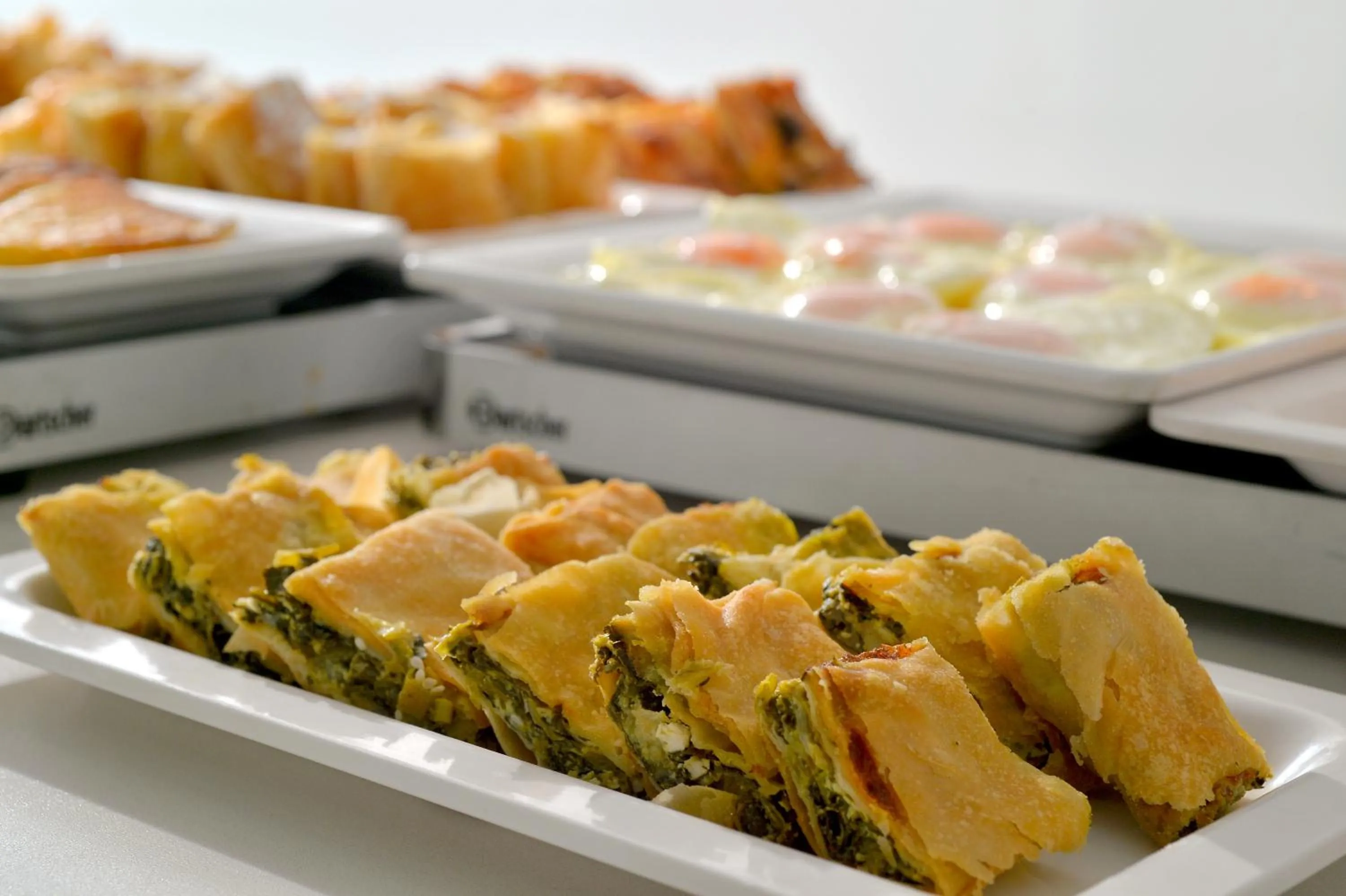 Food and drinks in Airotel Achaia Beach