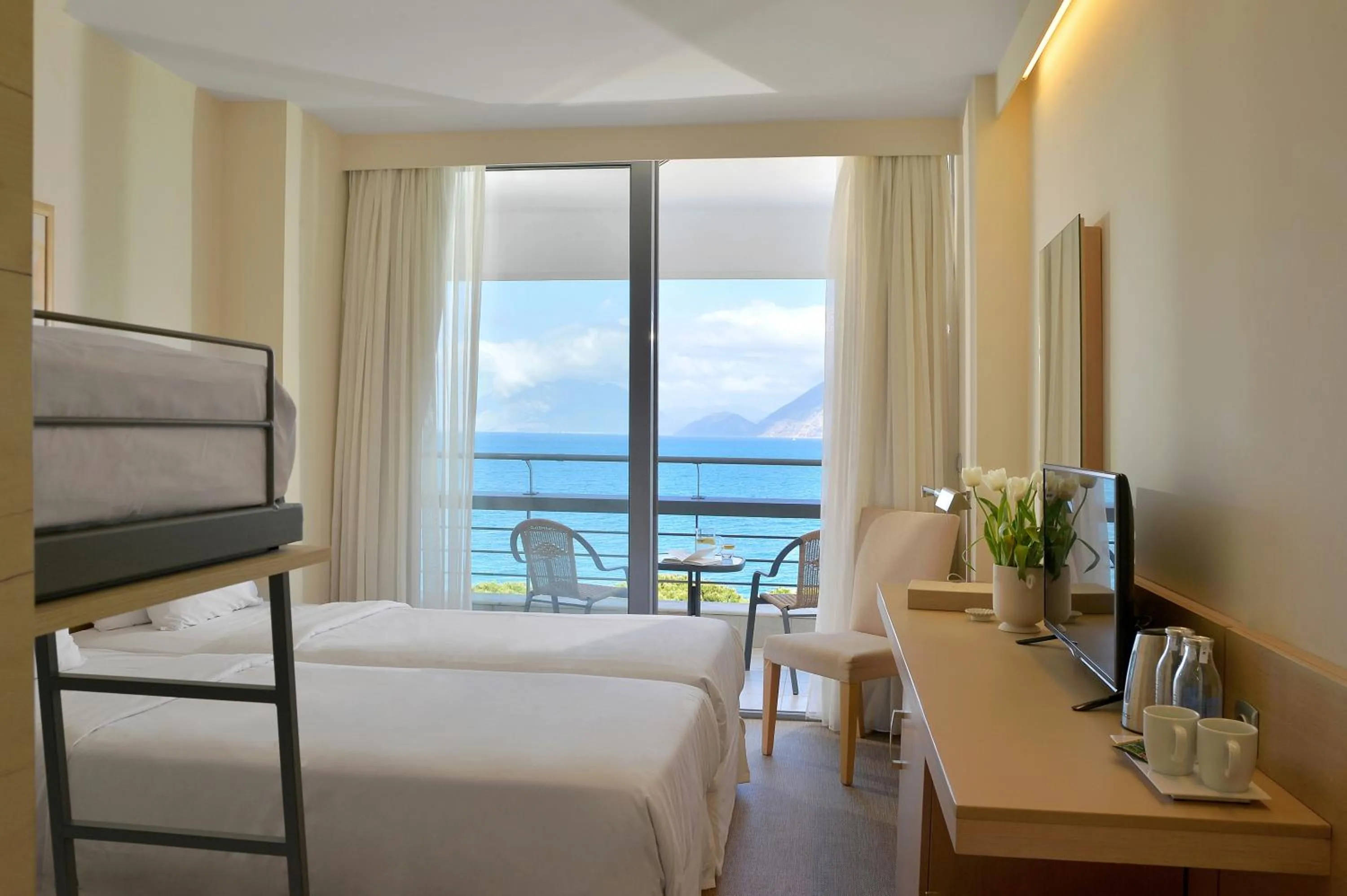 View (from property/room), Bed in Airotel Achaia Beach