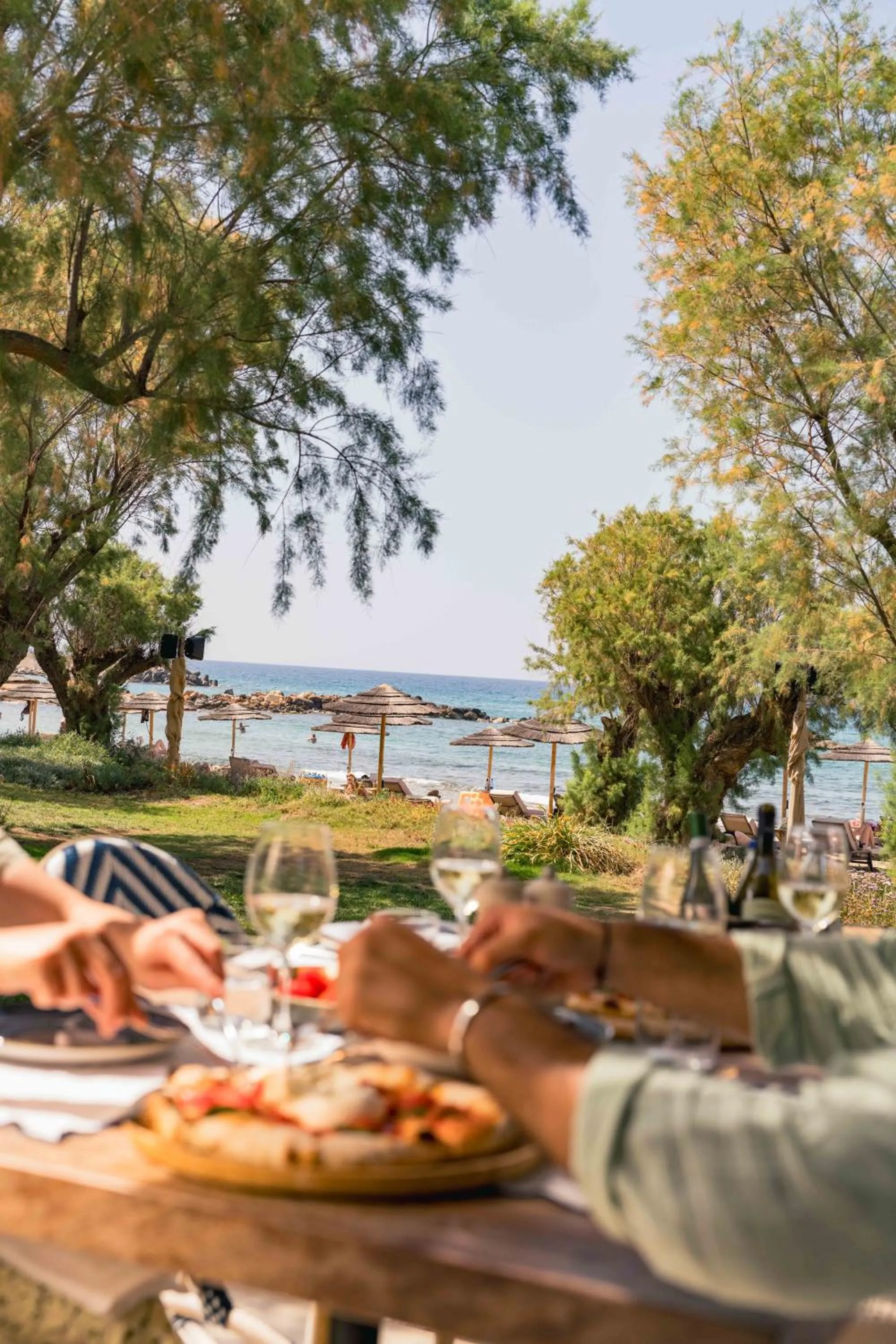 Food and drinks in Phāea Cretan Malia, a Member of Design Hotels