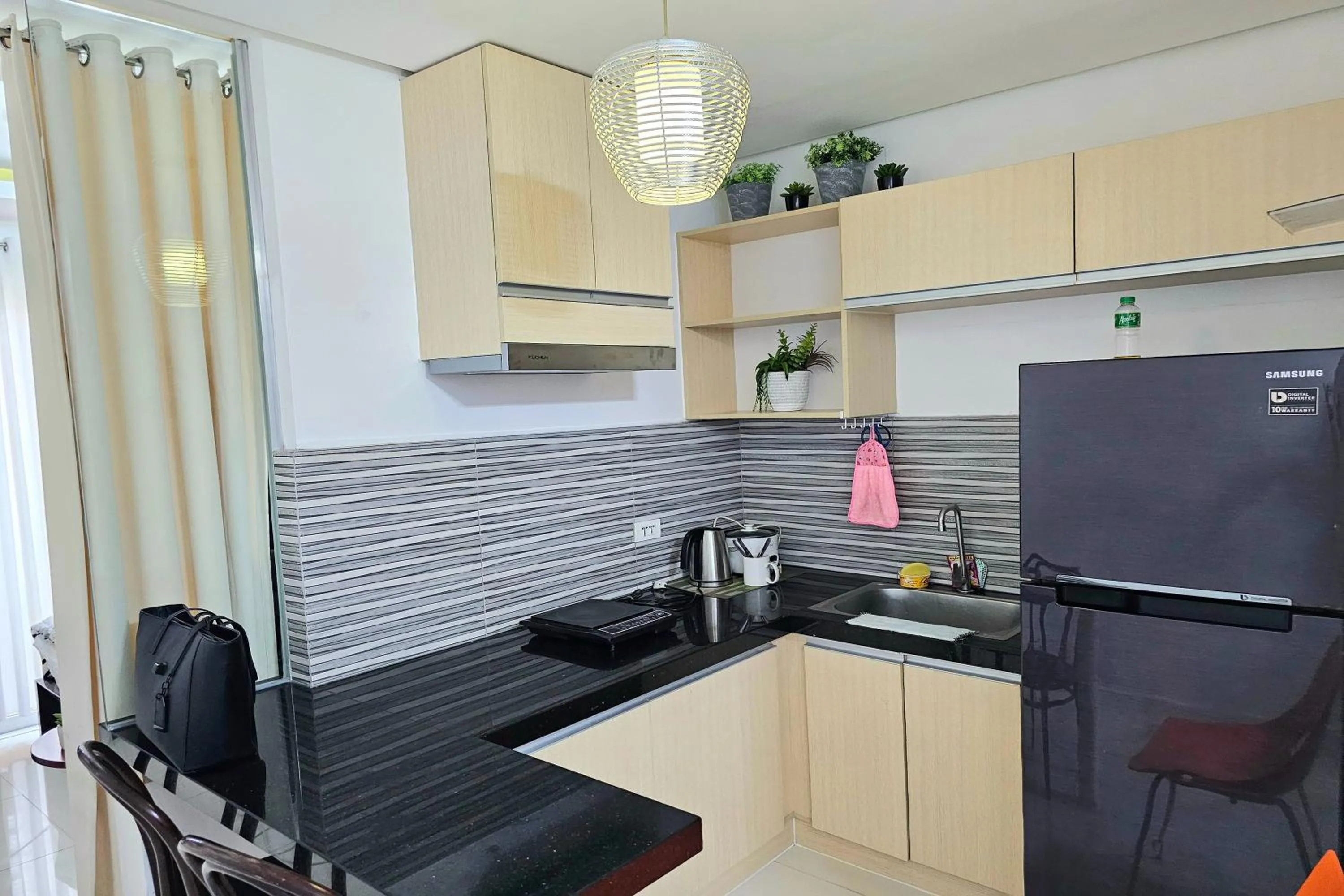Kitchen or kitchenette in Birchtower by Jeizel Manila City