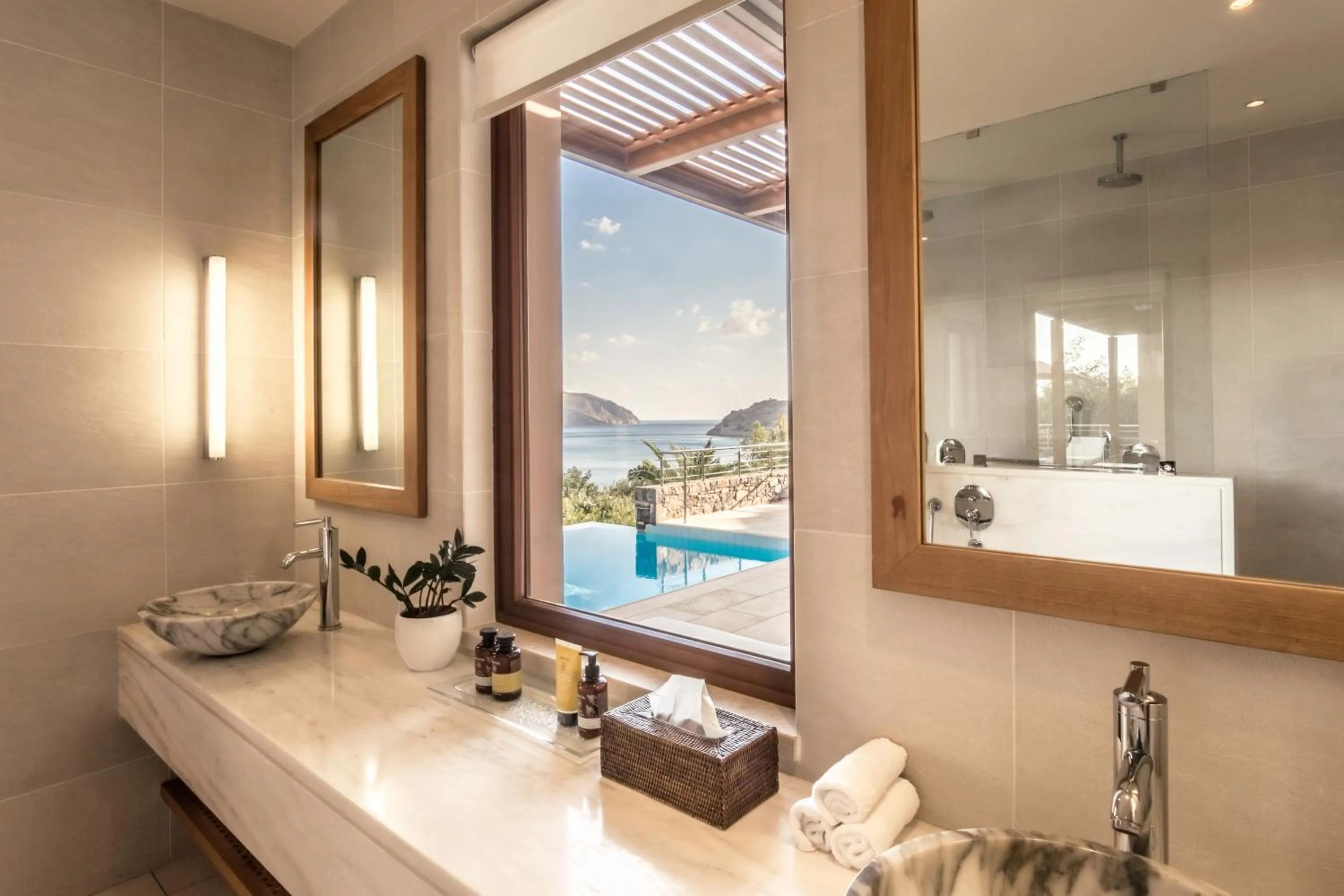 Bathroom in Phāea Blue - Small Luxury Hotels of the World