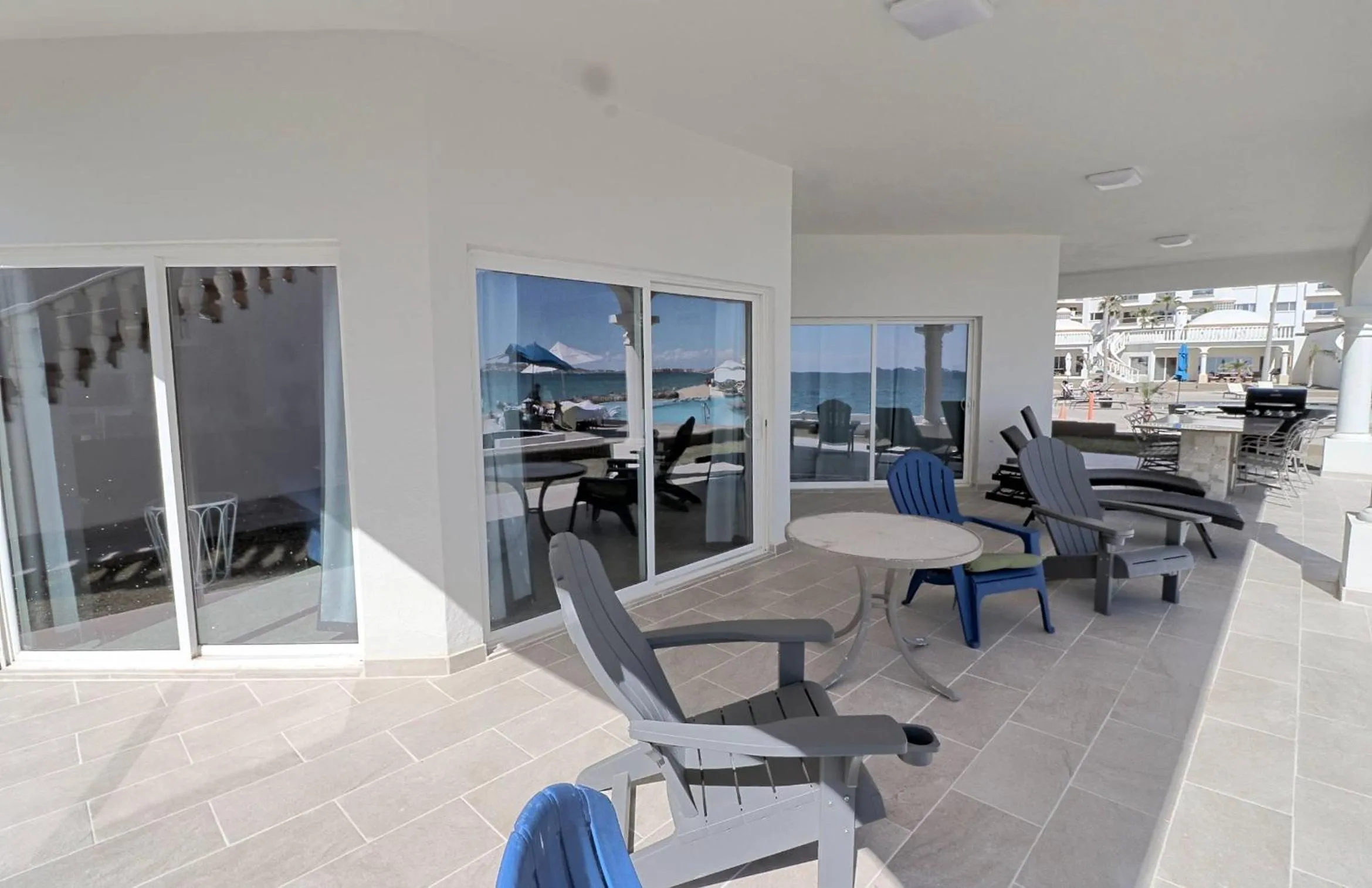 Stunning 3 Bedroom Beach Villa on Sandy Beach at Las Palmas Beachfront Resort V-16 villa