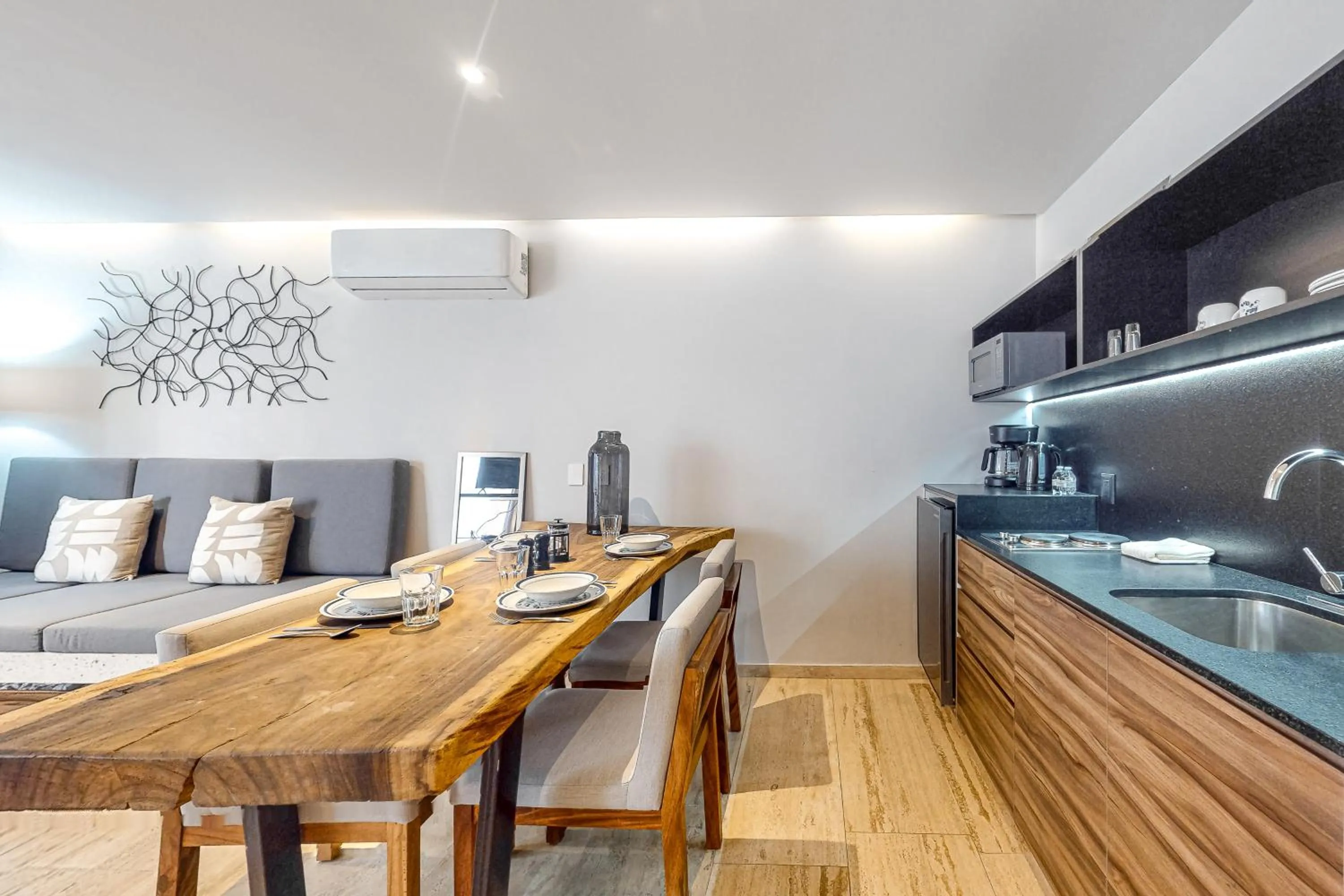 Kaab South Beach #309