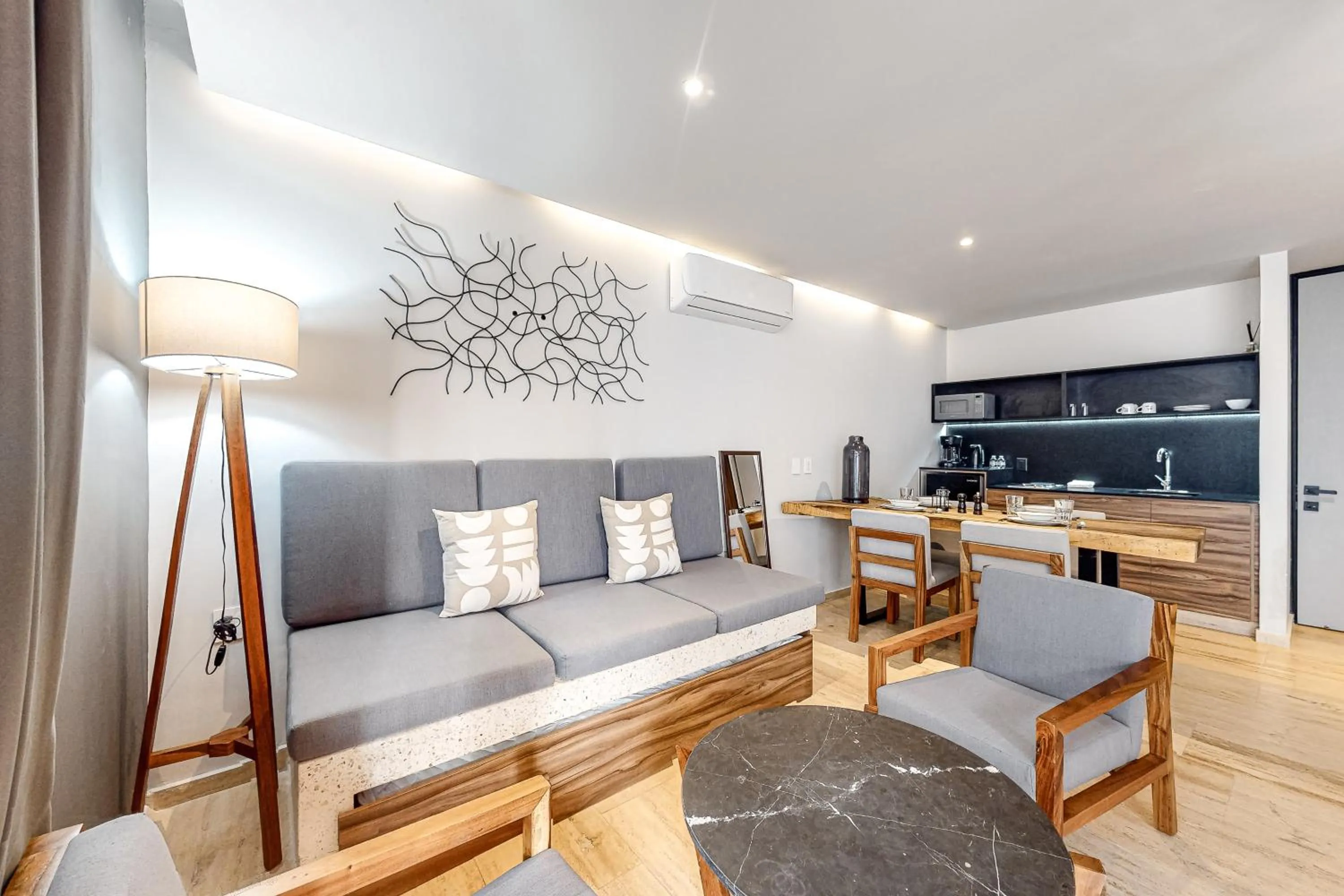 Kaab South Beach #309