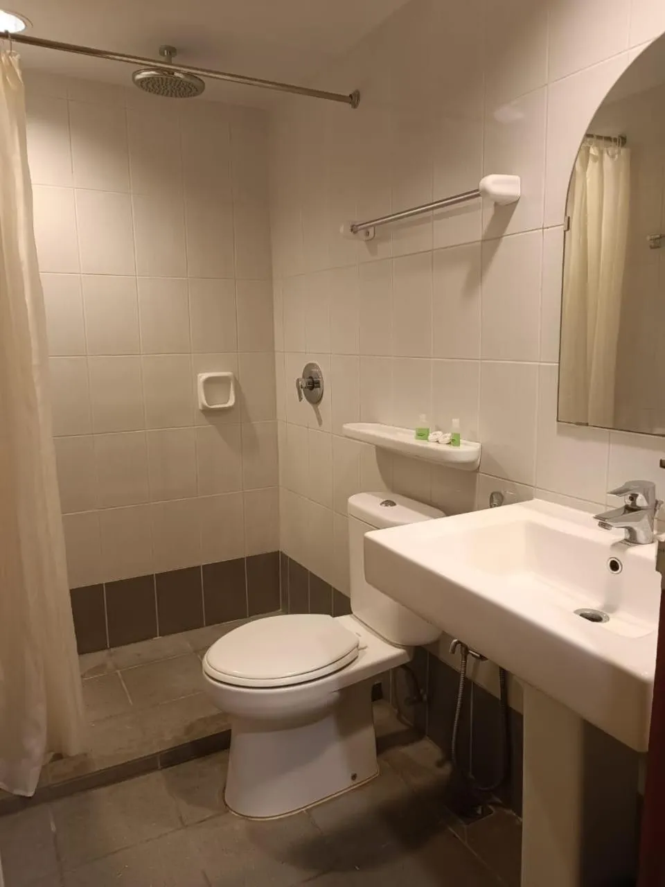 Superior Queen Room in AMB LAI LAI HOTEL