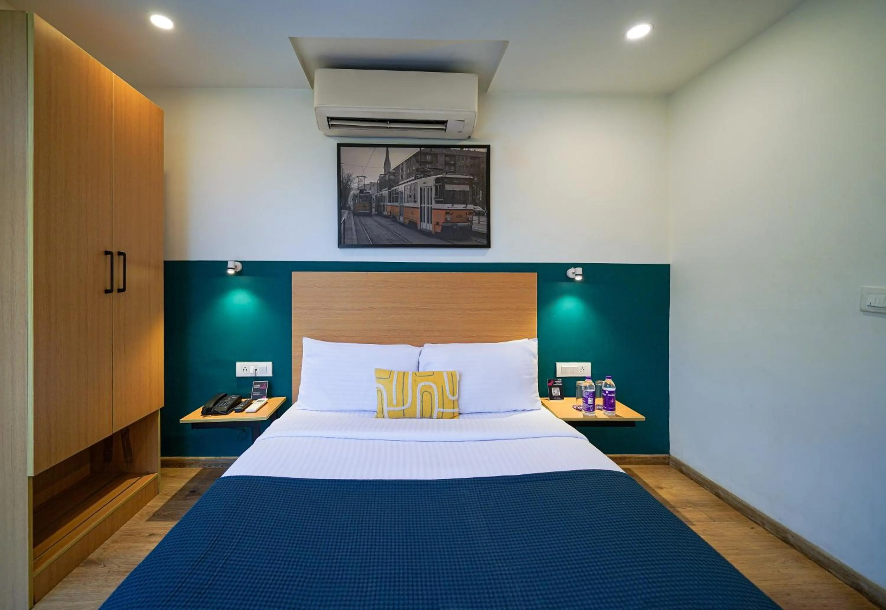 Bed in Olive Zip Richmond Circle by Embassy Group