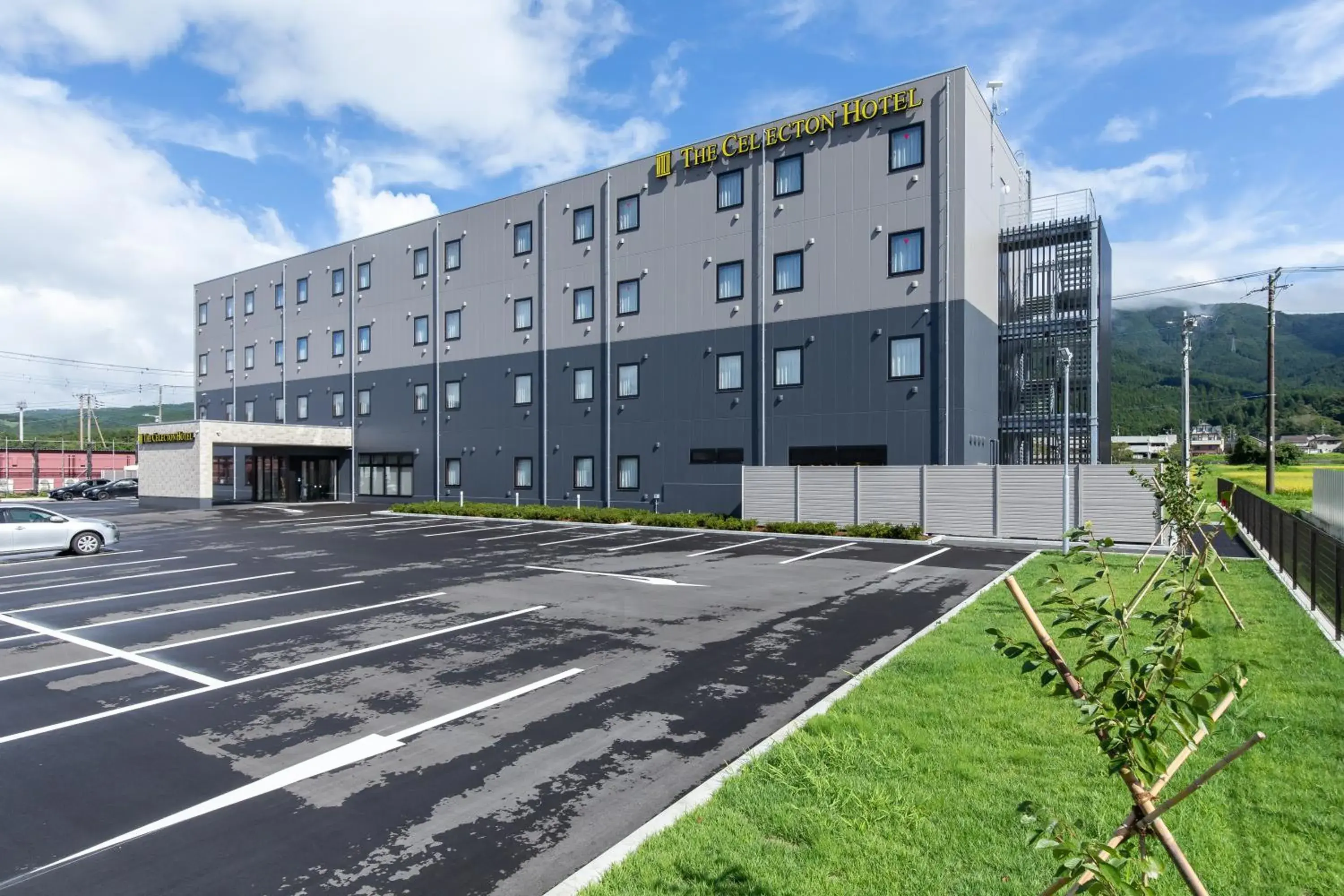 Property building in The Celecton Fujisan Gotemba Interchange Property building in The Celecton Fujisan Gotemba Interchange