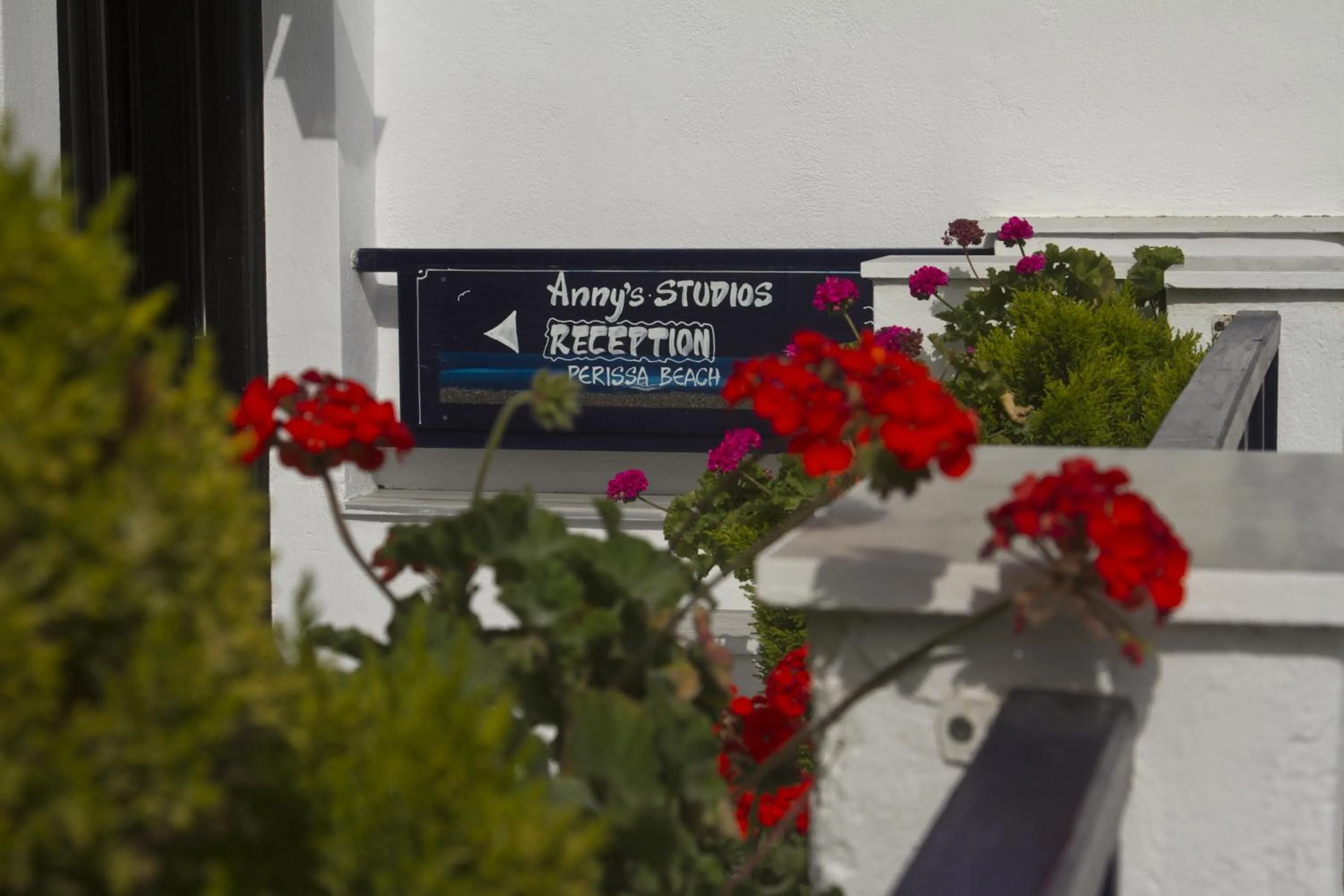 Property building in Anny Studios & Rooms Perissa Beach