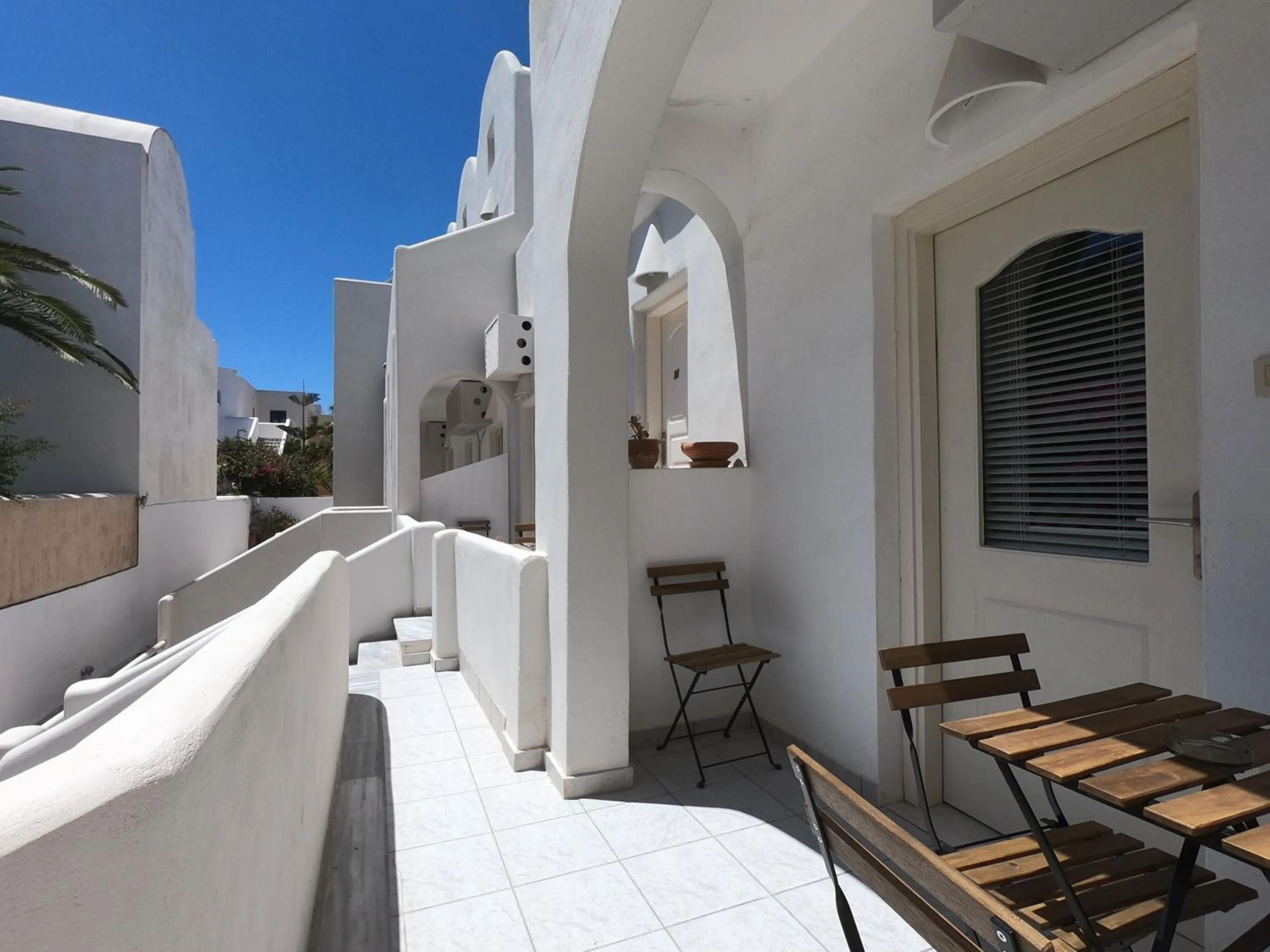 Balcony/Terrace in Anny Studios & Rooms Perissa Beach