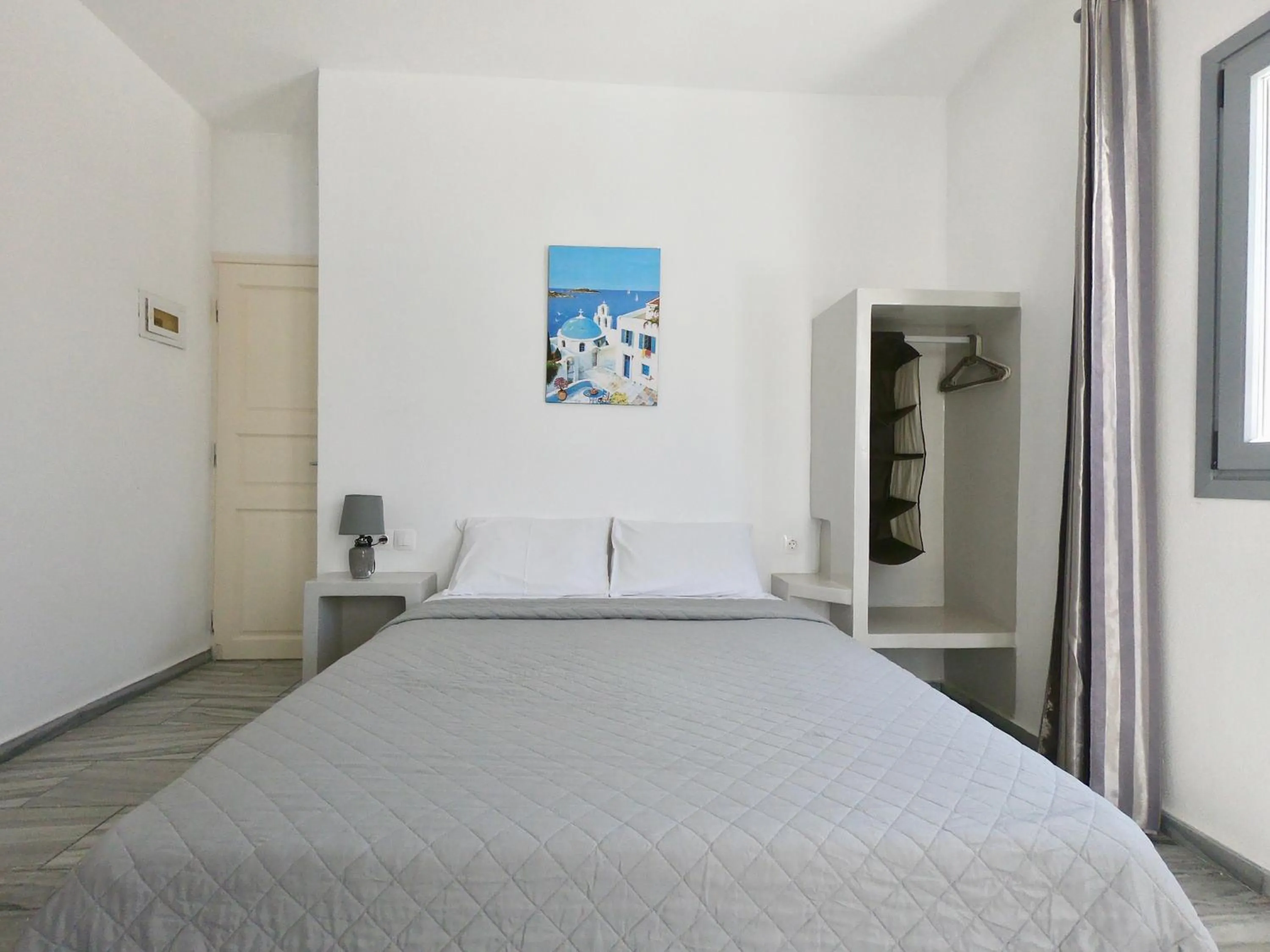 Bedroom, Bed in Anny Studios & Rooms Perissa Beach