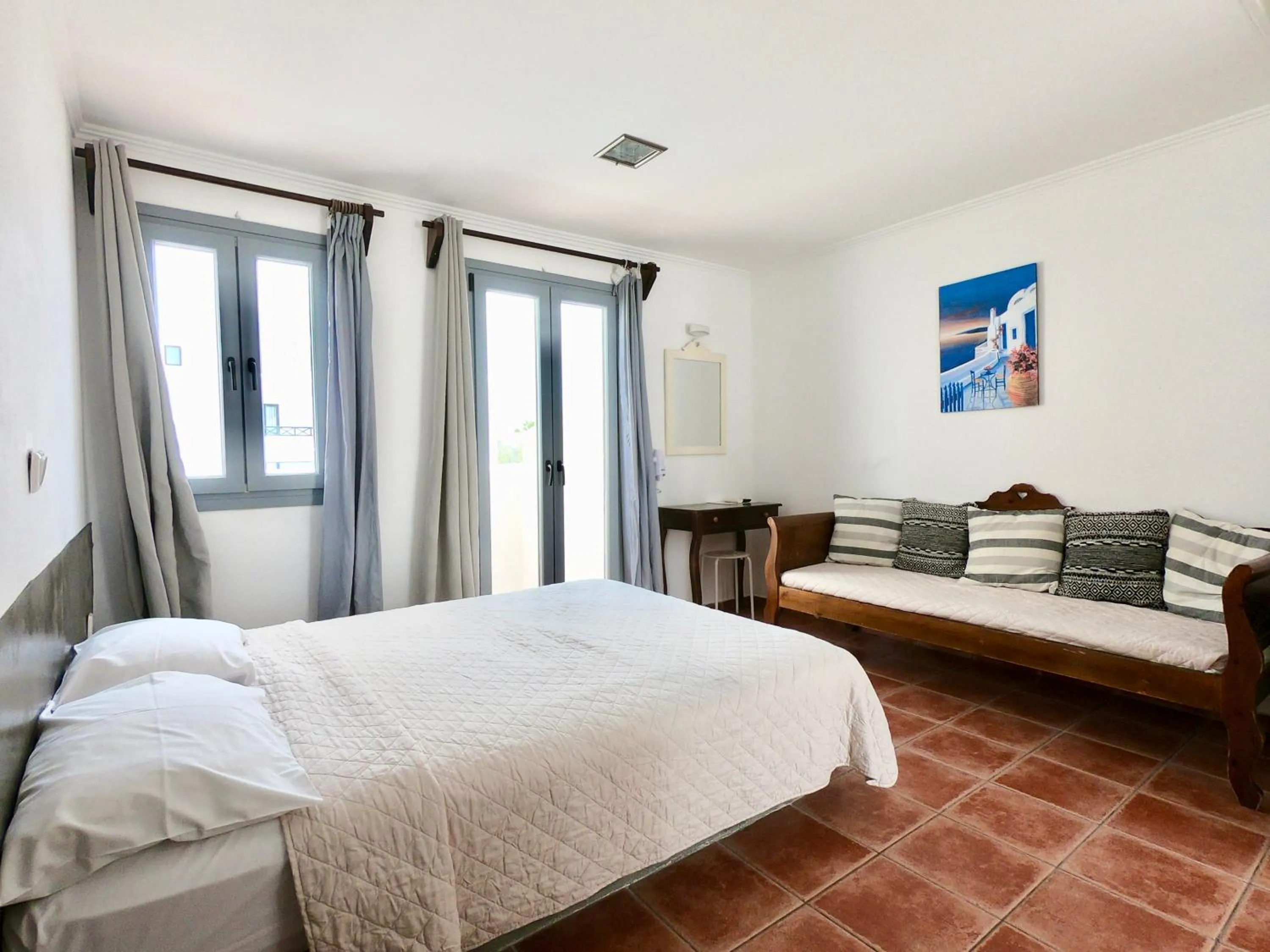 Bedroom, Bed in Anny Studios & Rooms Perissa Beach