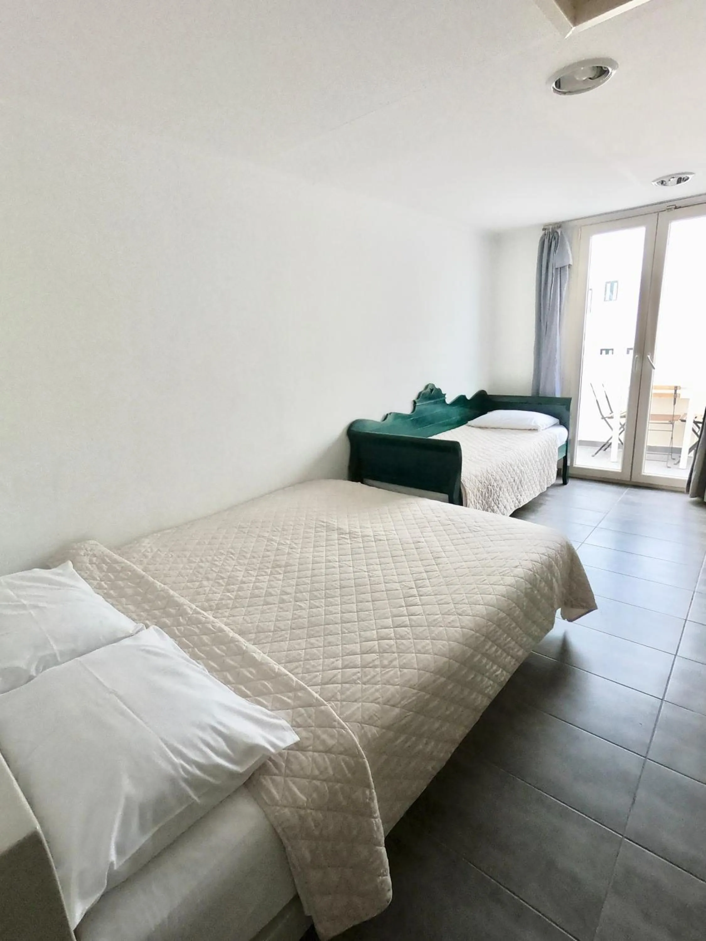 Bedroom, Bed in Anny Studios & Rooms Perissa Beach