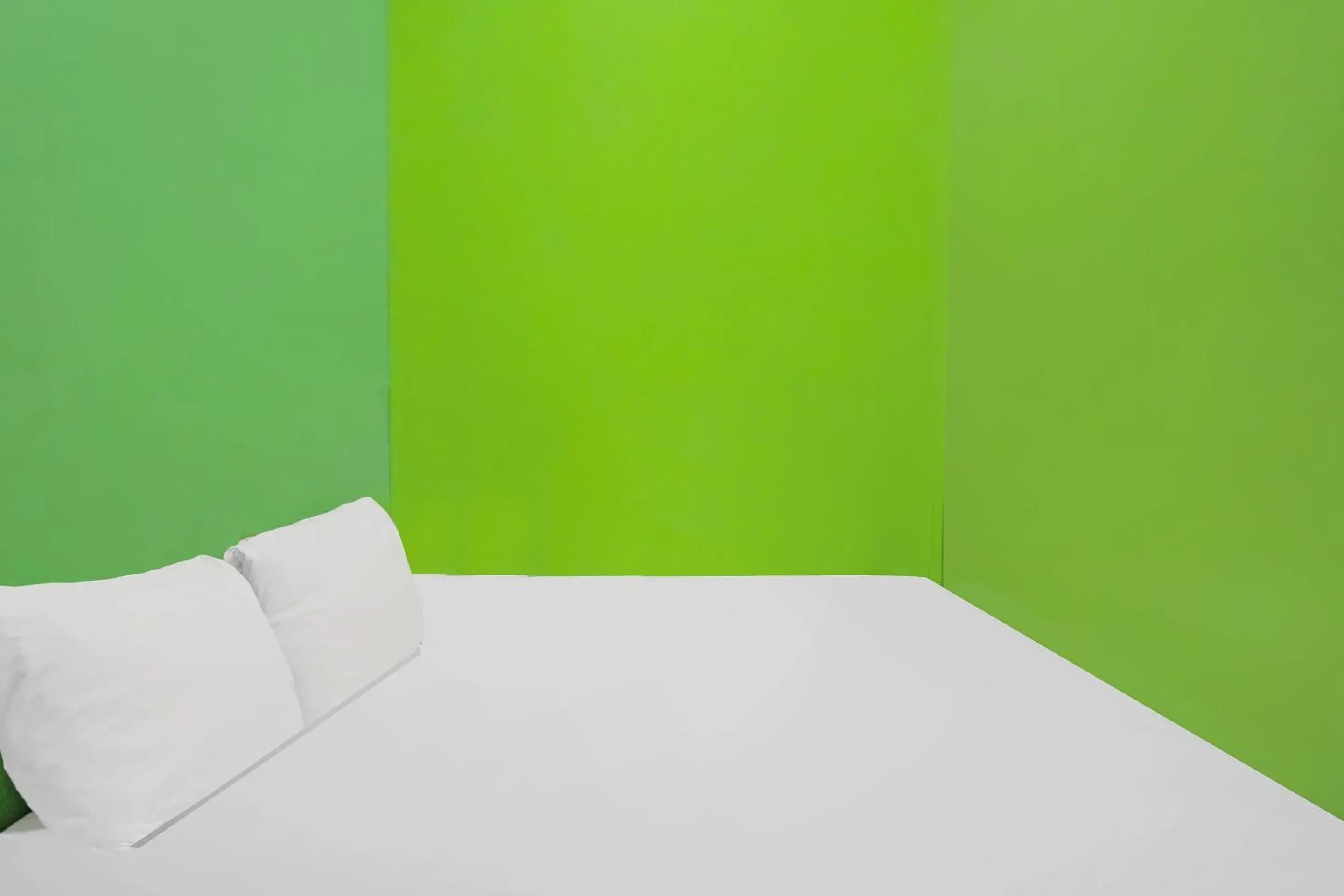 Bedroom, Bed in Hotel O Penginapan Pak DheNearMall Nagoya Hill Bedroom, Bed in Hotel O Penginapan Pak DheNearMall Nagoya Hill