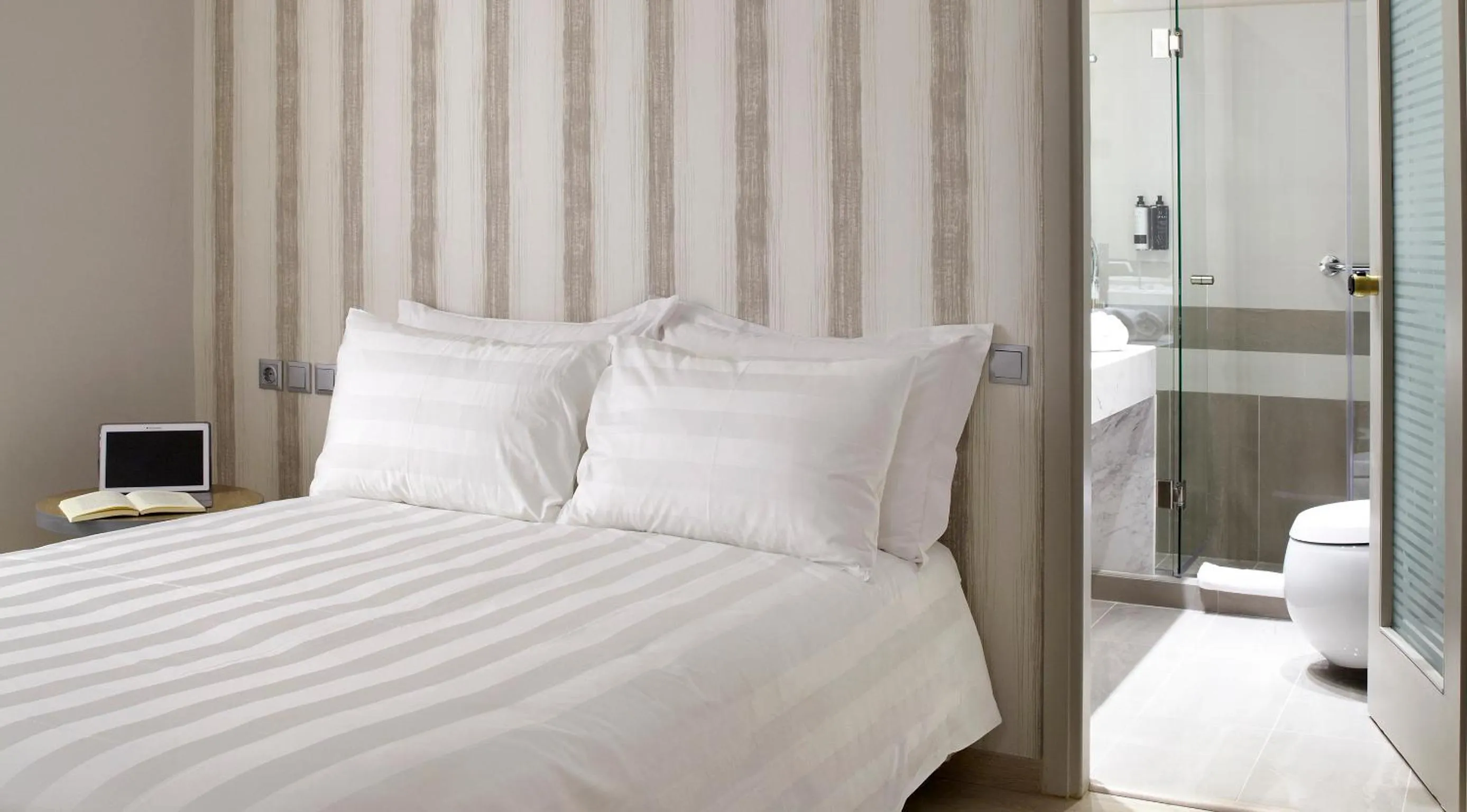 Bed in Athens Tiare by Mage Hotels