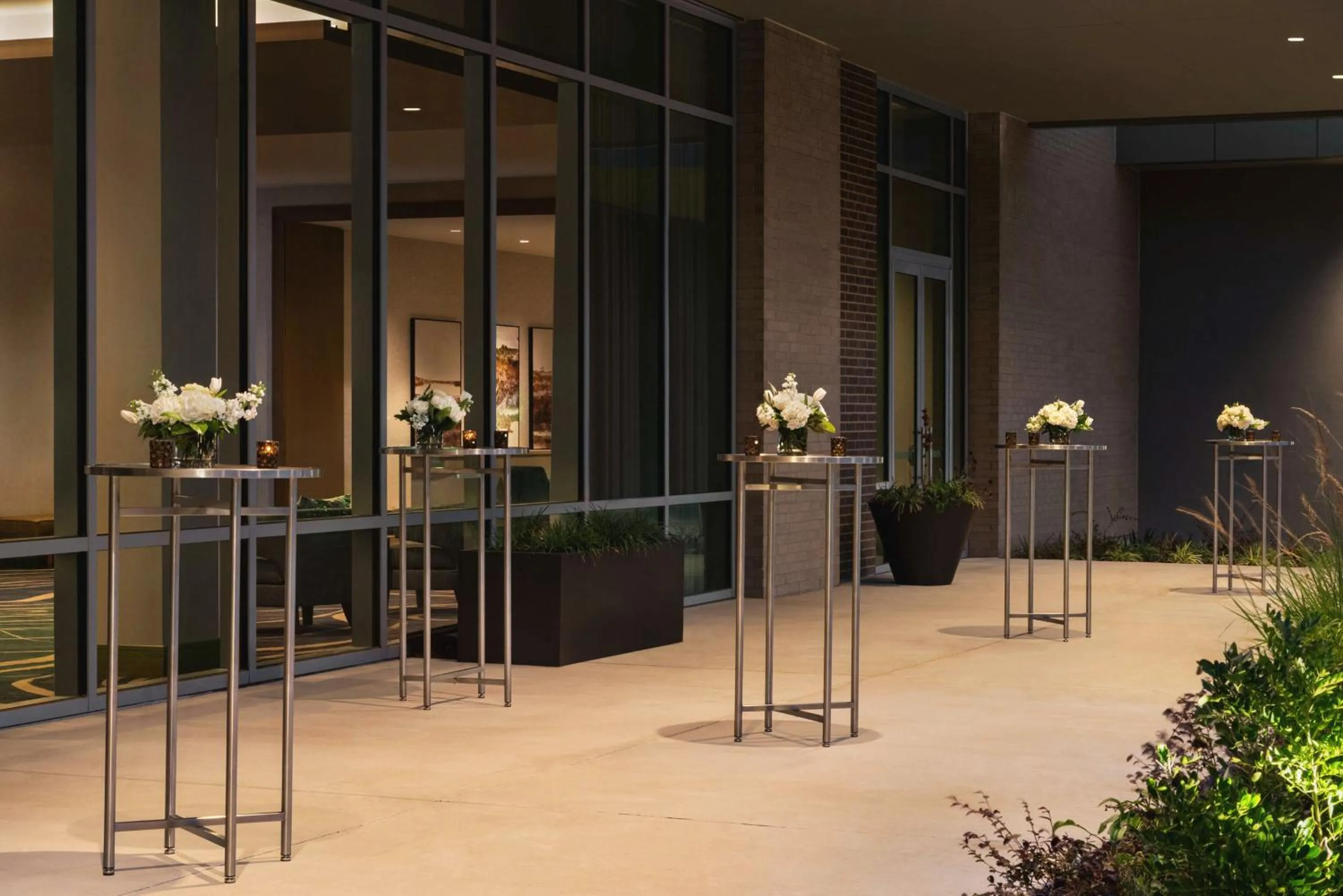 Patio in Doubletree By Hilton Abilene Downtown Convention Center