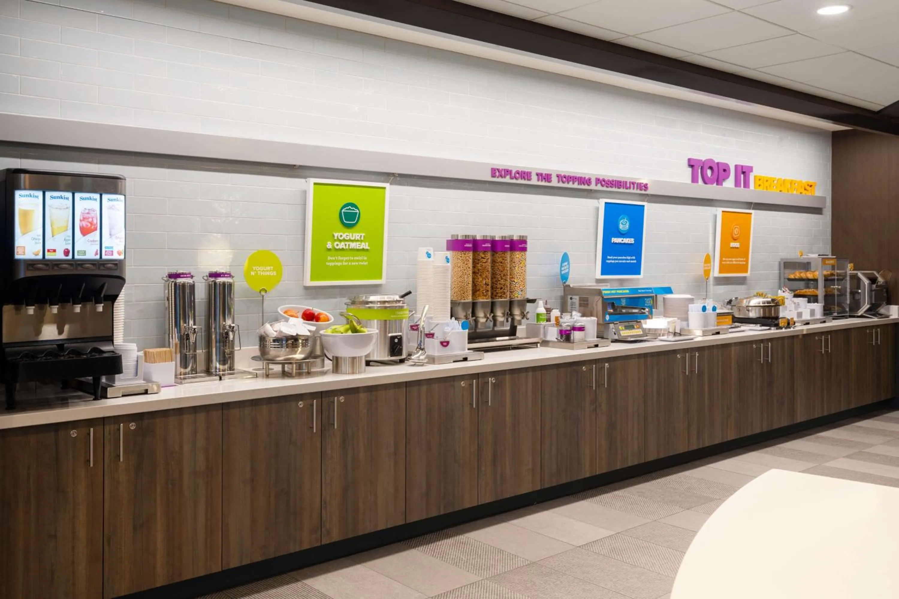 Breakfast in Tru By Hilton Wisconsin Dells