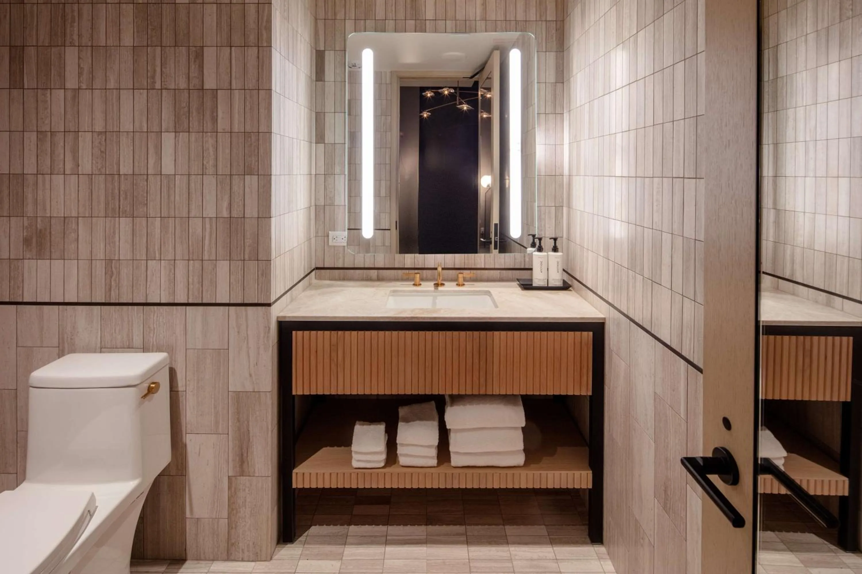 Bathroom in Tempo By Hilton New York Times Square
