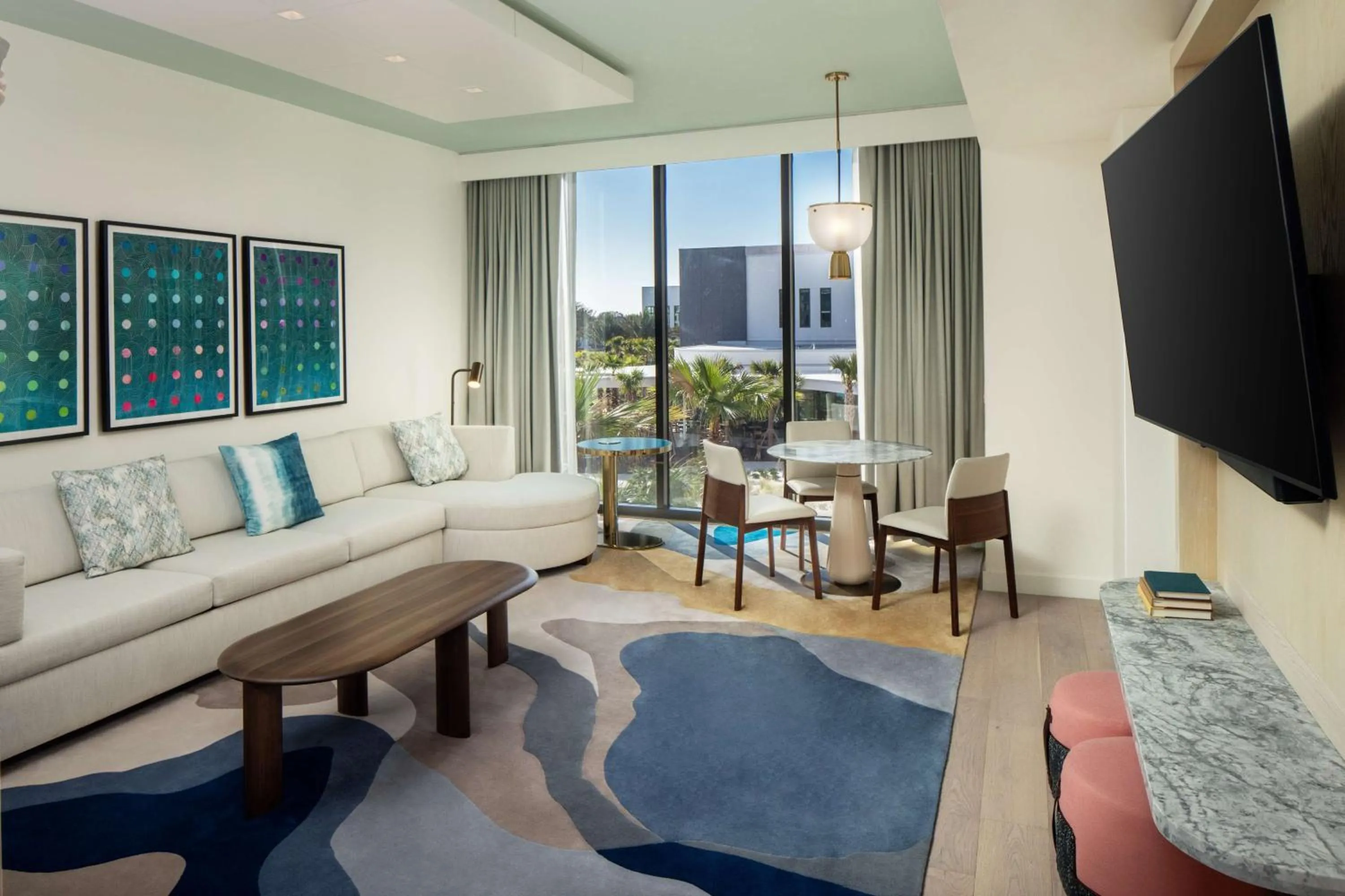 Living room in Conrad Orlando