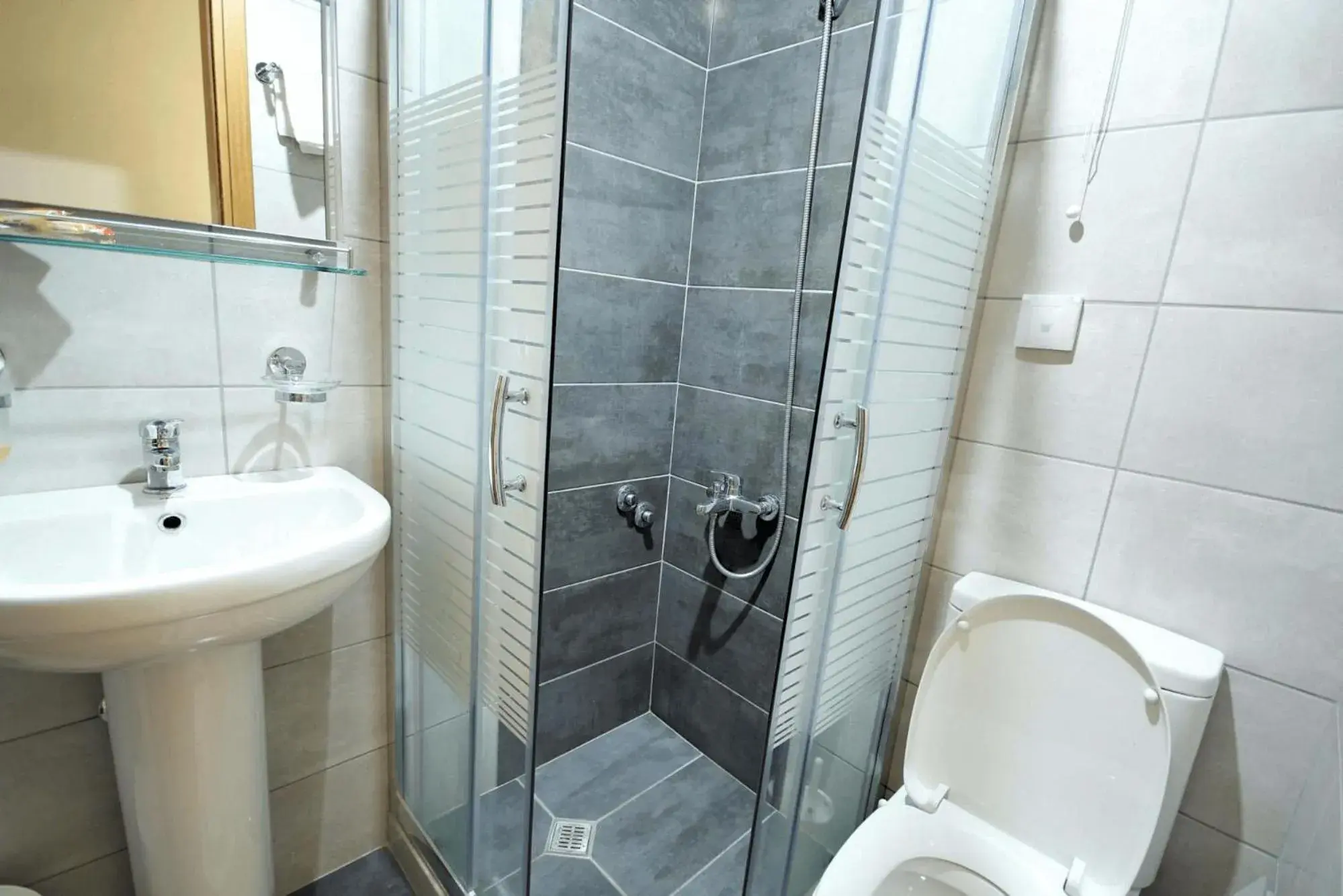 Twin Room in Mirabello Hotel Twin Room in Mirabello Hotel