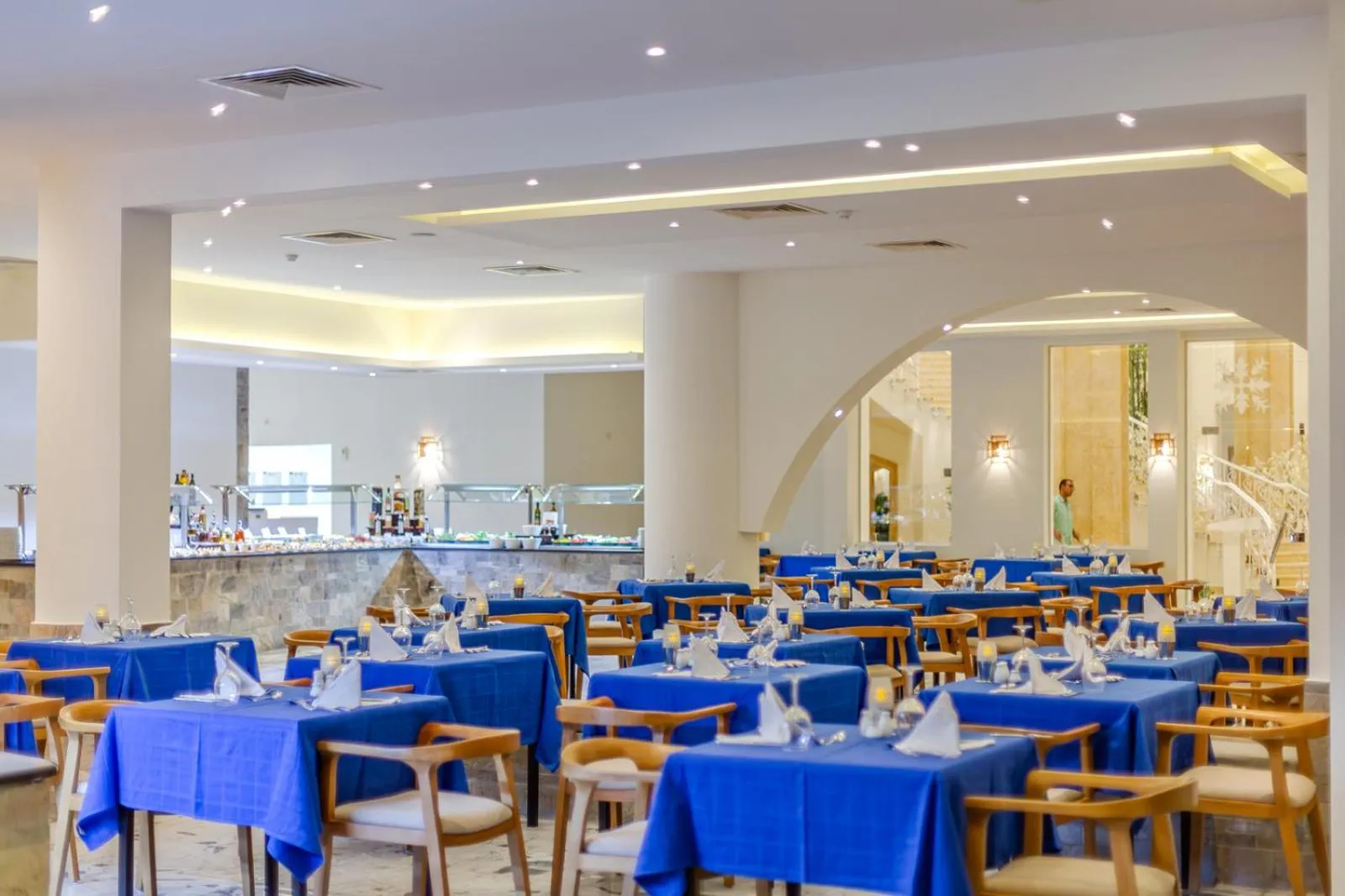 Restaurant/places to eat in Casa Blue Resort