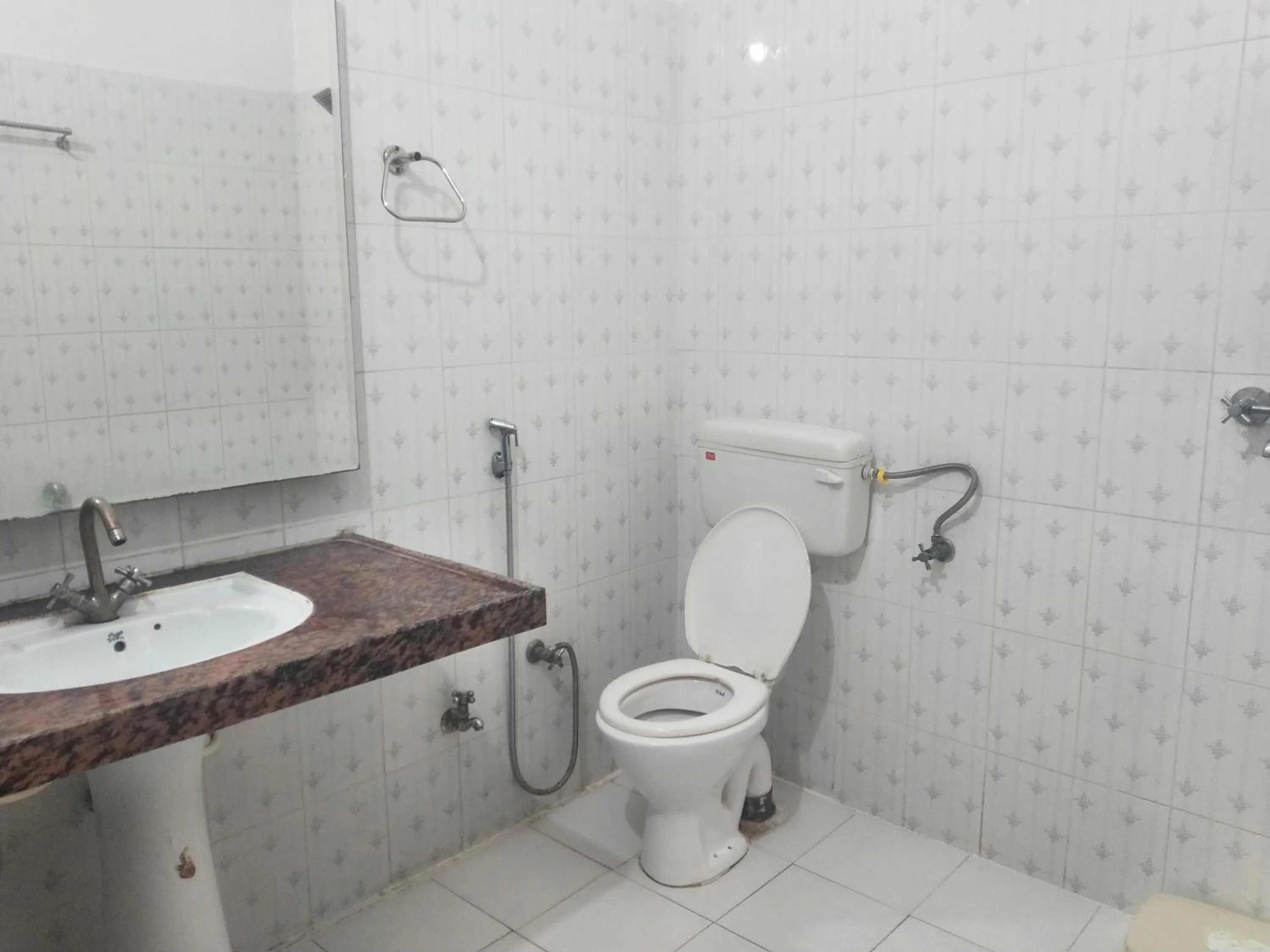 Toilet in Hotel C-9