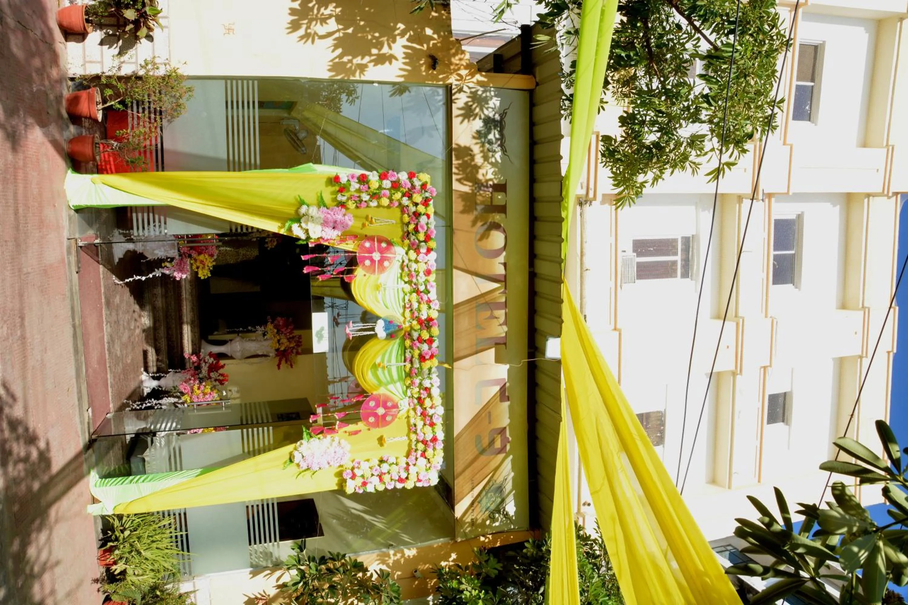 Food and drinks in Hotel C-9