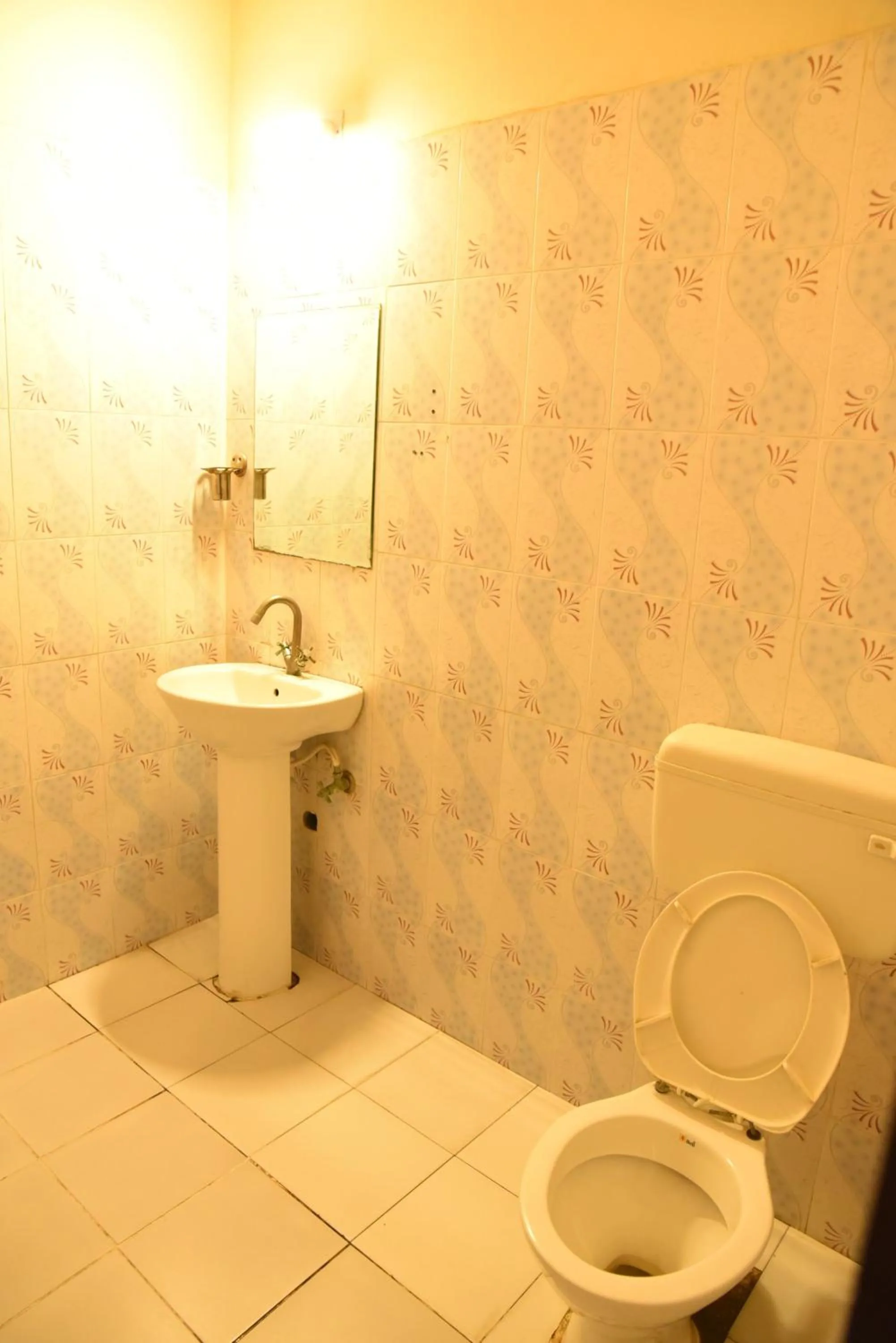 Toilet in Hotel C-9