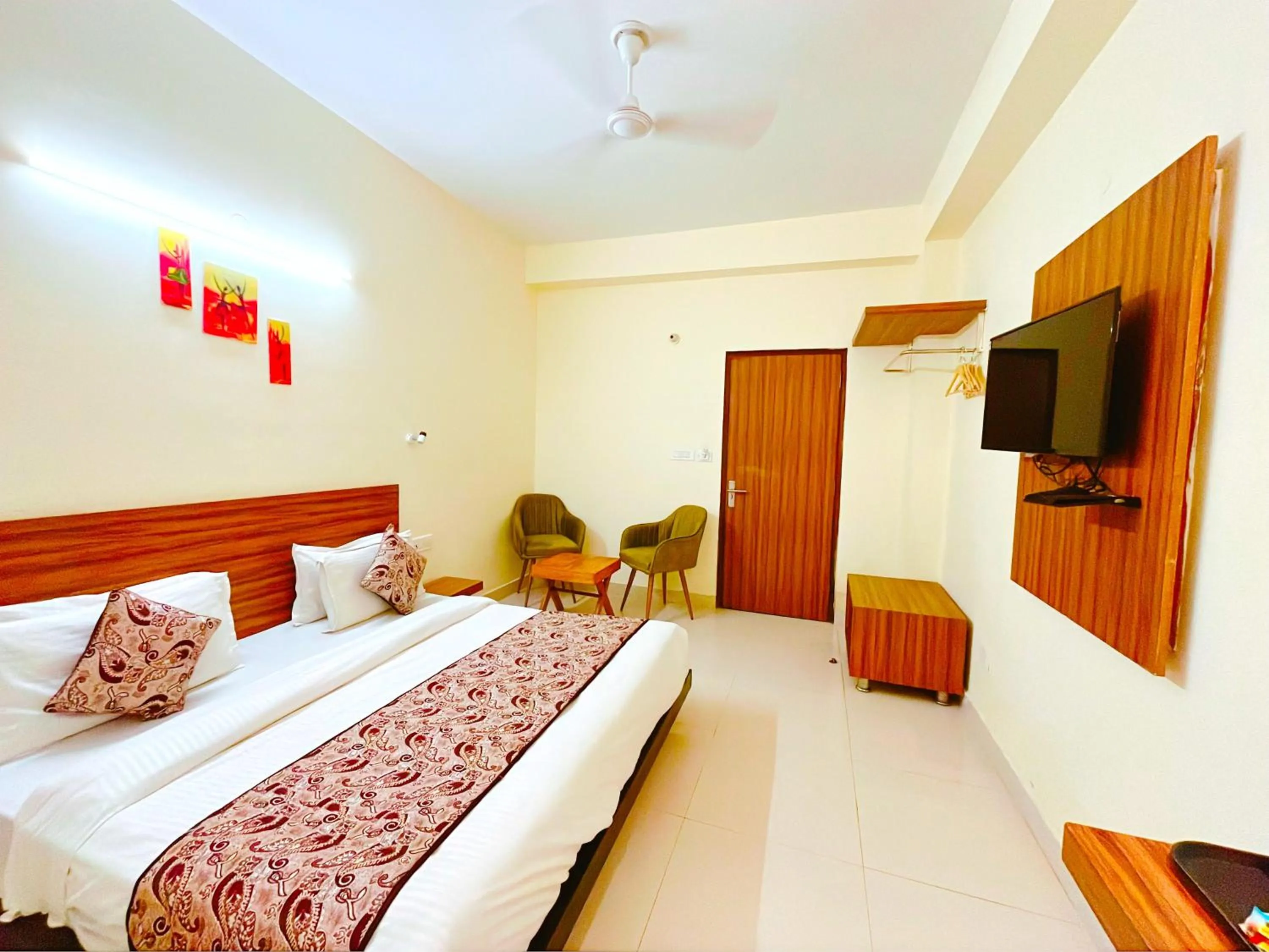 Bed in Ganga Ashoka Hotel Rishikesh