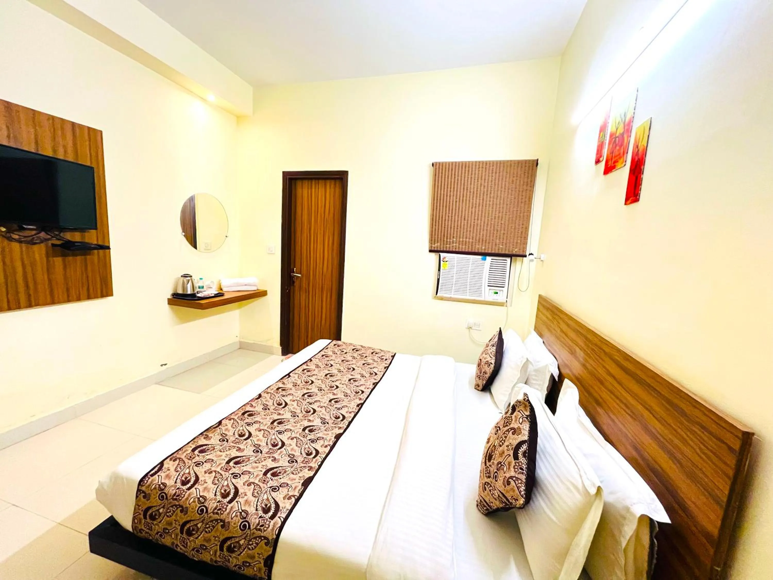 Bed in Ganga Ashoka Hotel Rishikesh