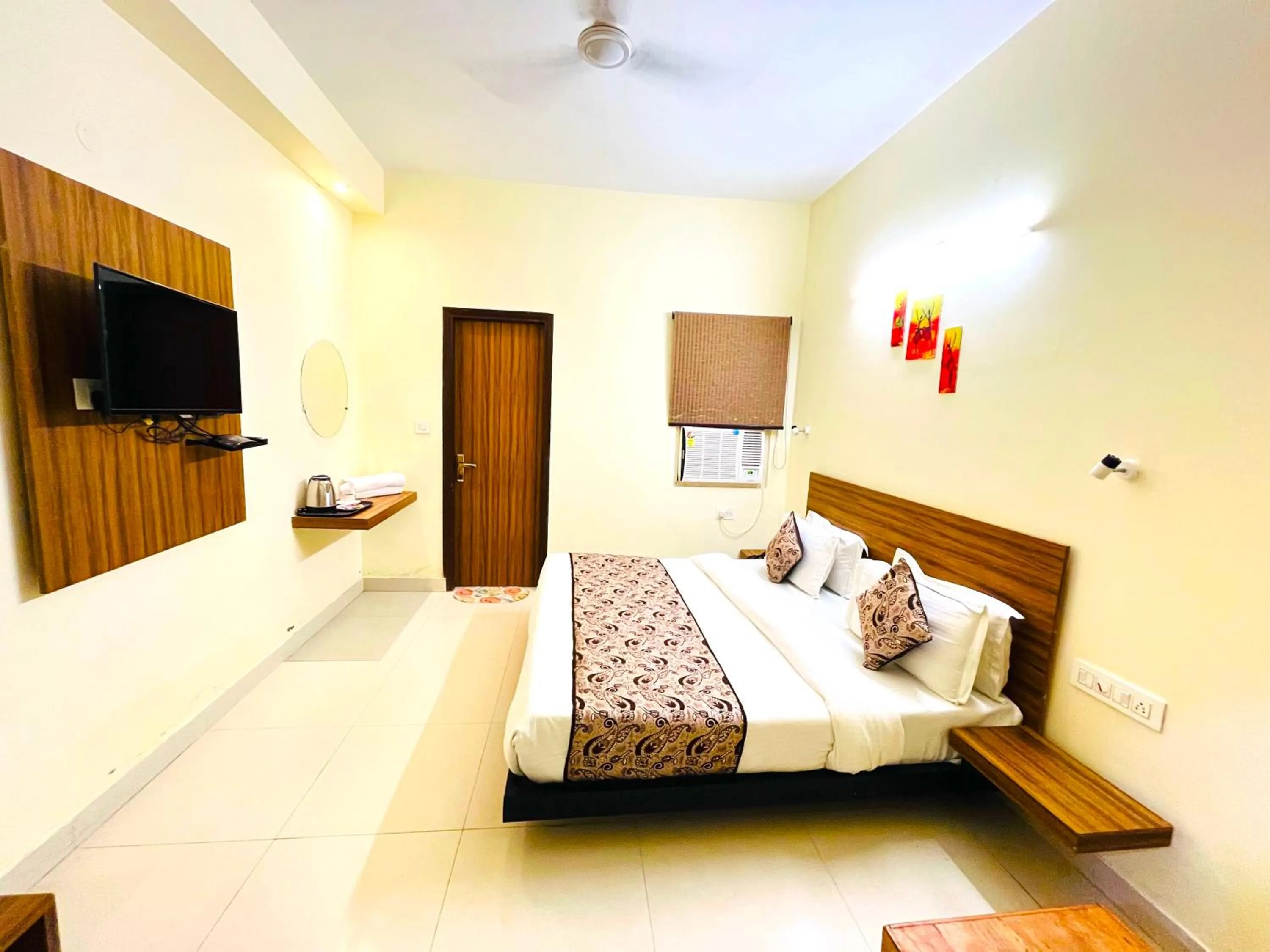 Bed in Ganga Ashoka Hotel Rishikesh