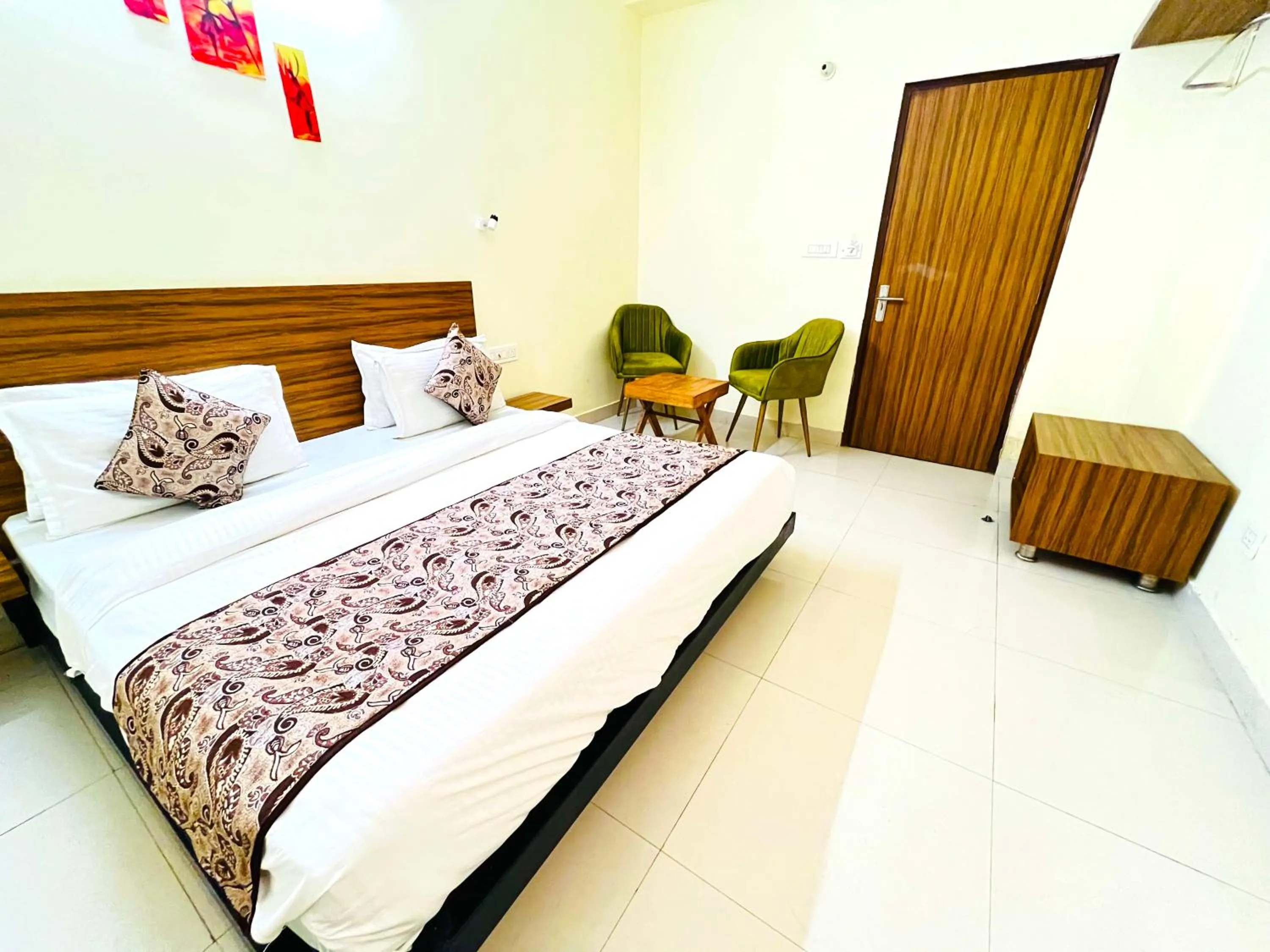 Bed in Ganga Ashoka Hotel Rishikesh