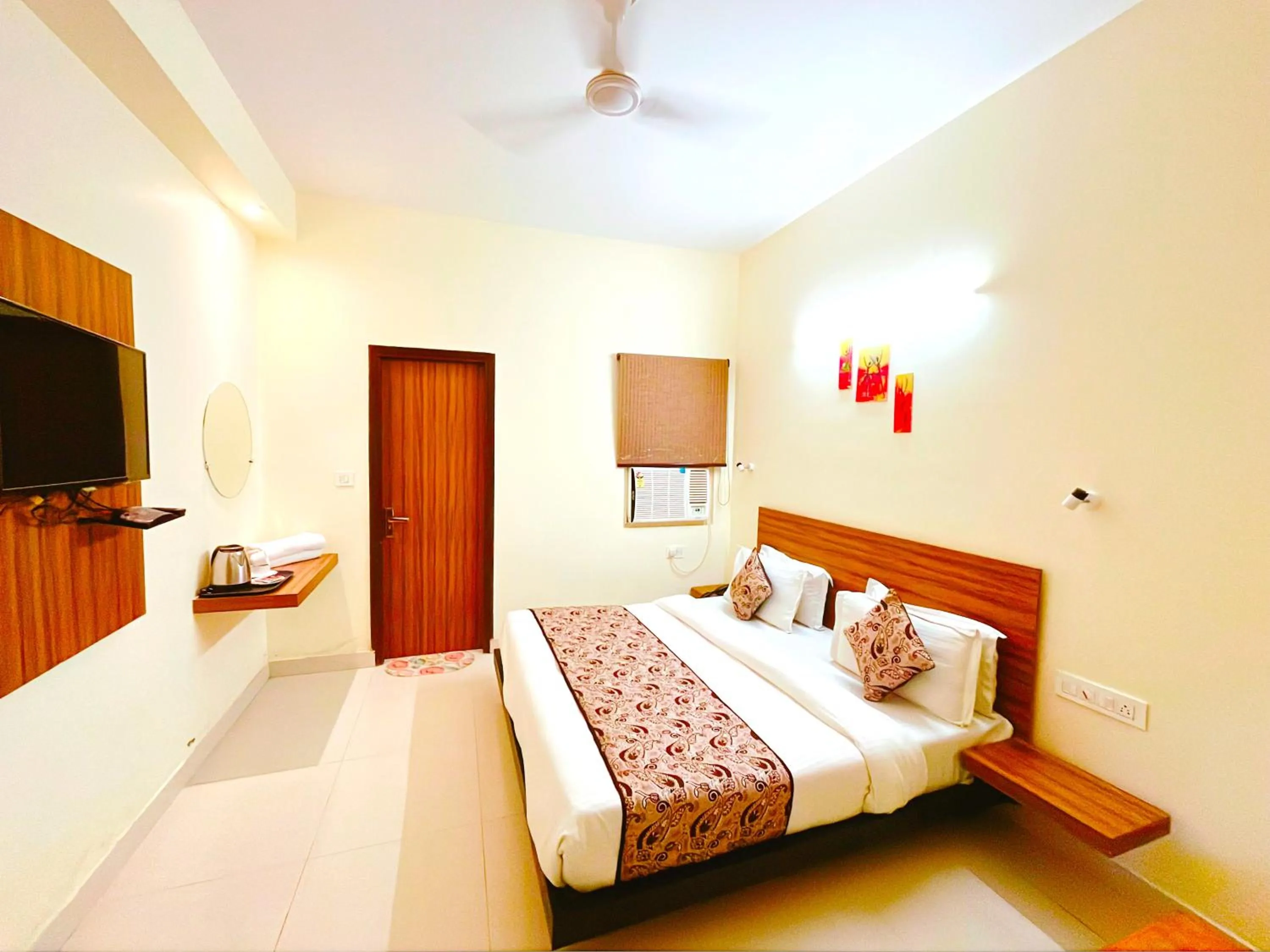 Bed in Ganga Ashoka Hotel Rishikesh