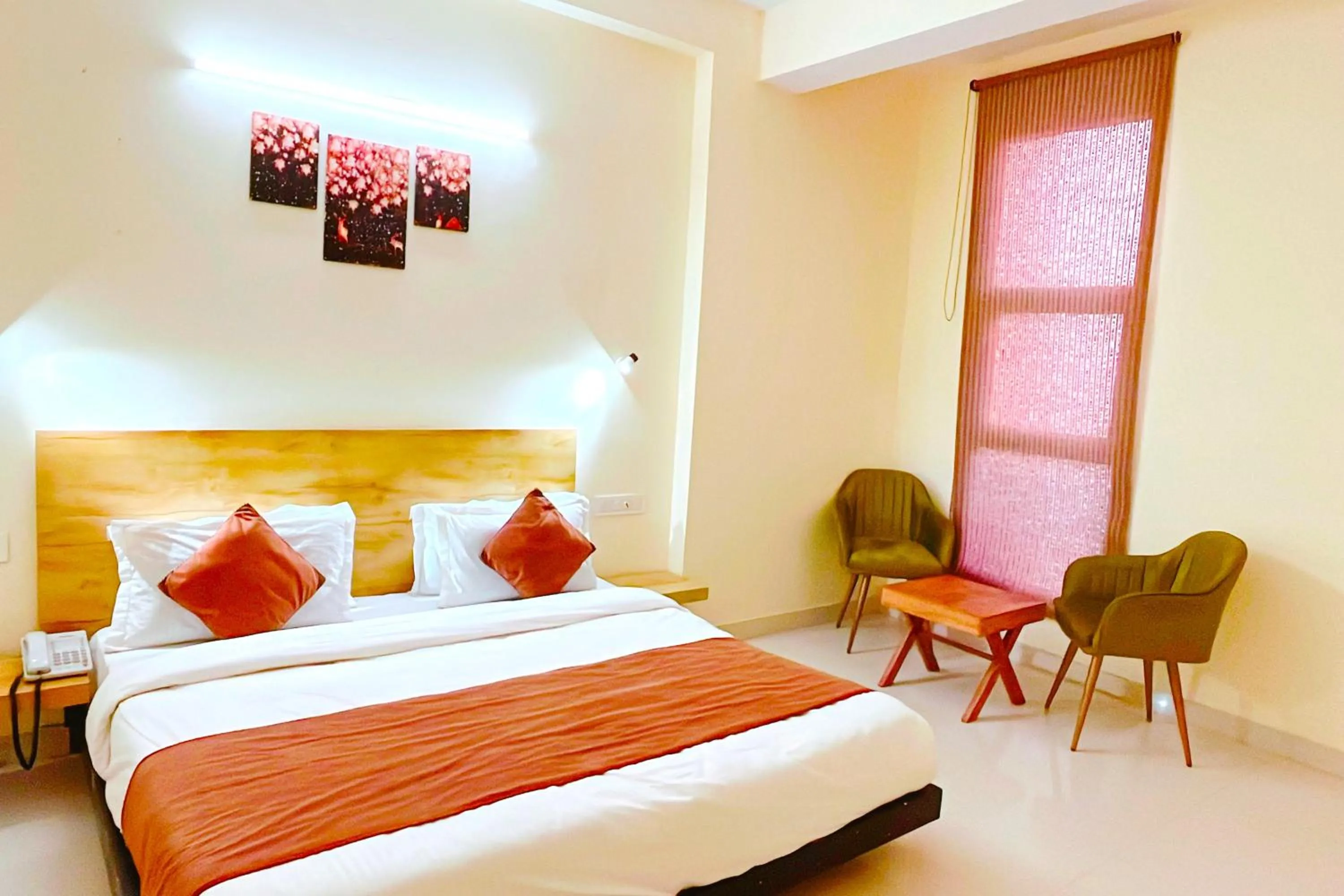 Bed in Ganga Ashoka Hotel Rishikesh