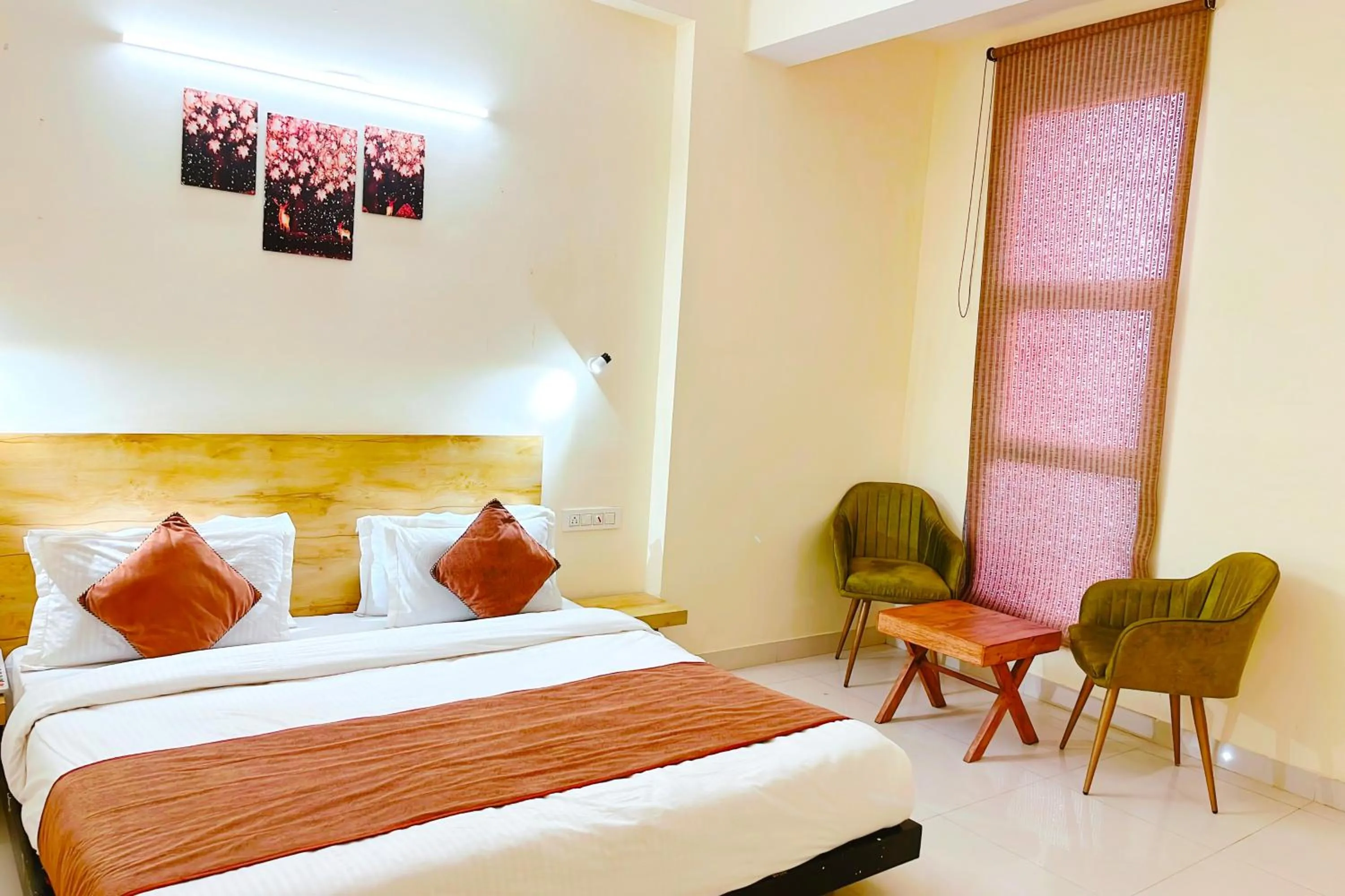 Bed in Ganga Ashoka Hotel Rishikesh
