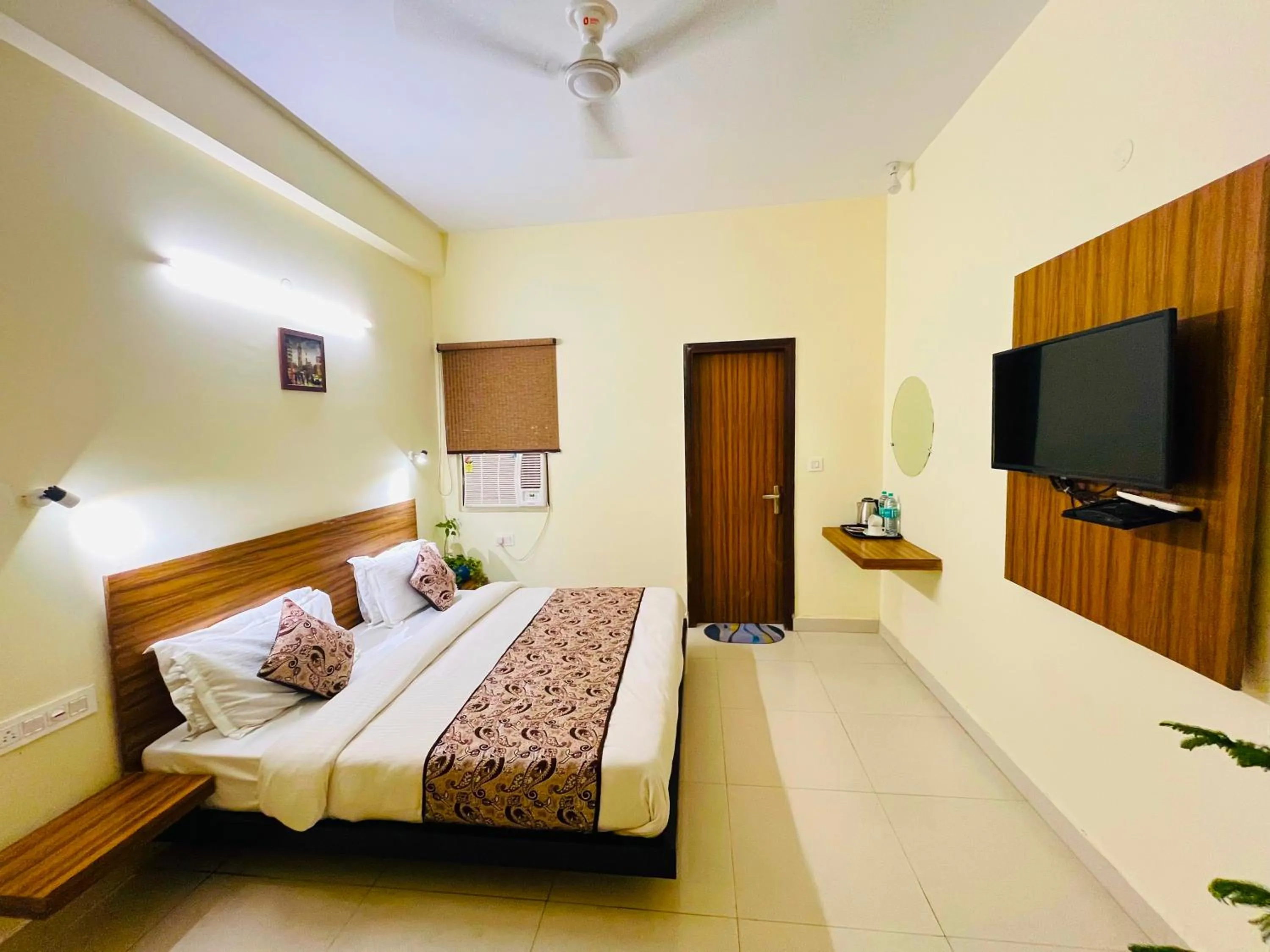 Bed in Ganga Ashoka Hotel Rishikesh