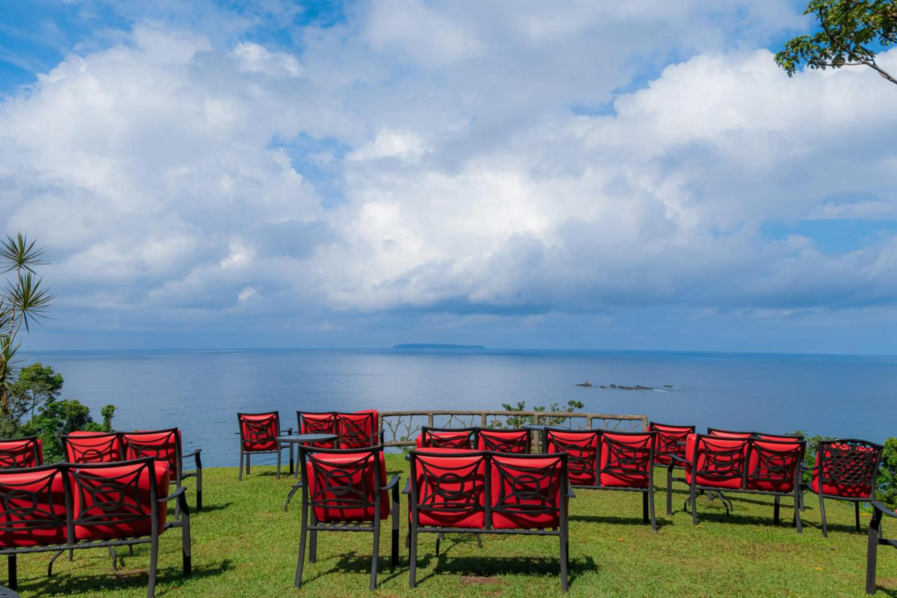 Restaurant/places to eat in Corcovado Wilderness Lodge by SCP