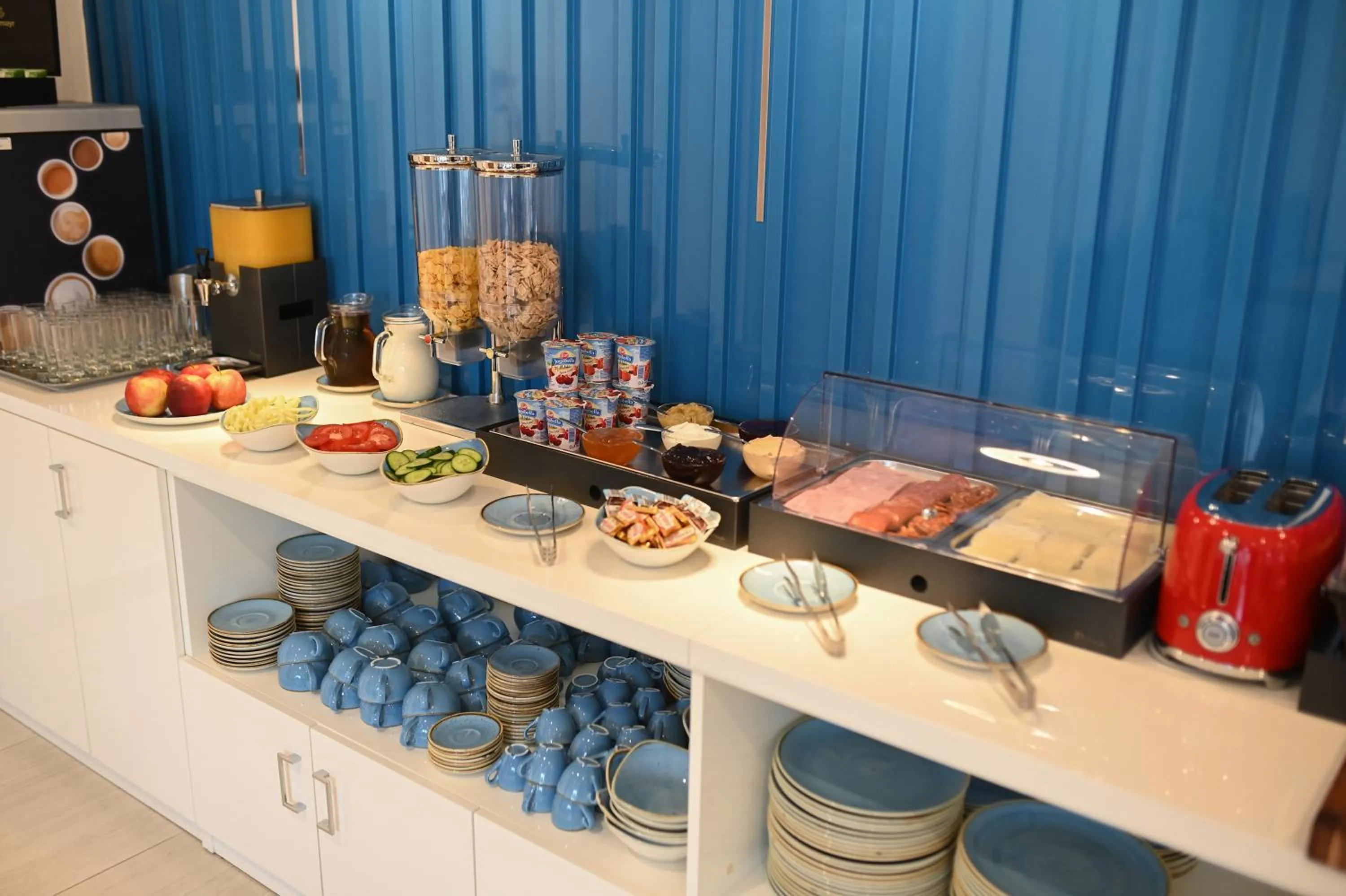 Breakfast in Hotel Foldana