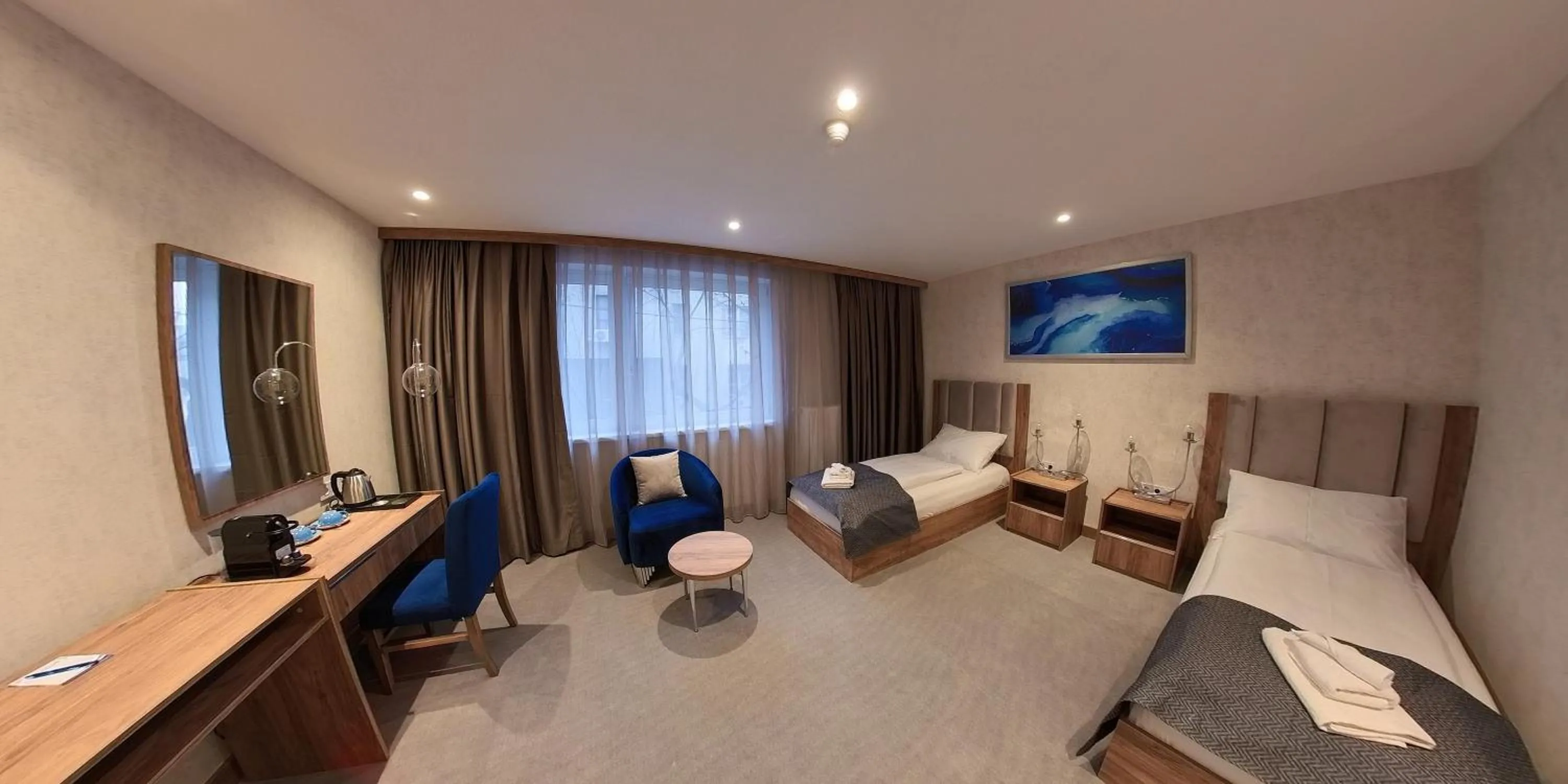 Photo of the whole room in Hotel Foldana