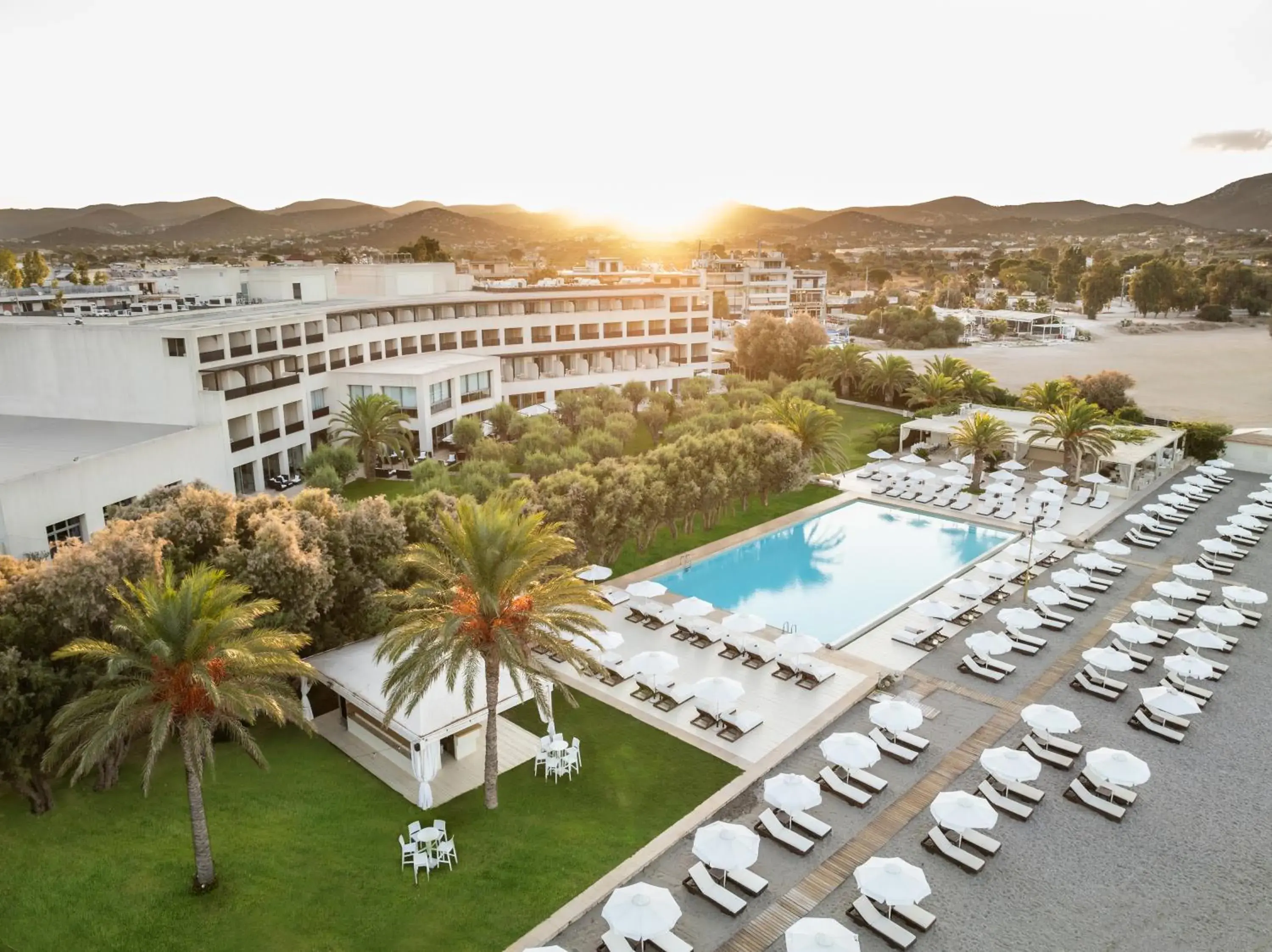 Property building in Plaza Resort Property building in Plaza Resort