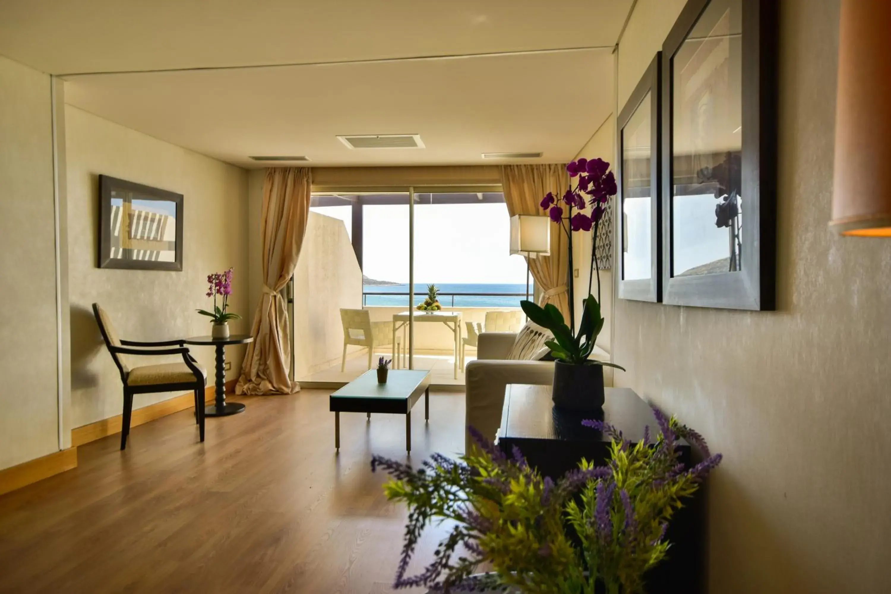 Exclusive Double Room with Sea View in Plaza Resort Exclusive Double Room with Sea View in Plaza Resort