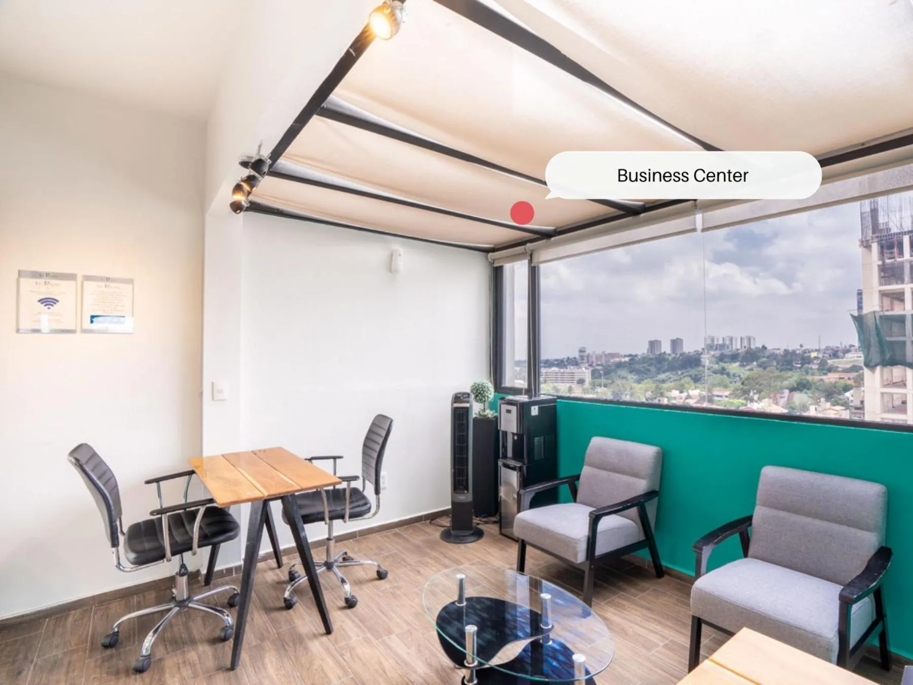 Business facilities in Elite 47