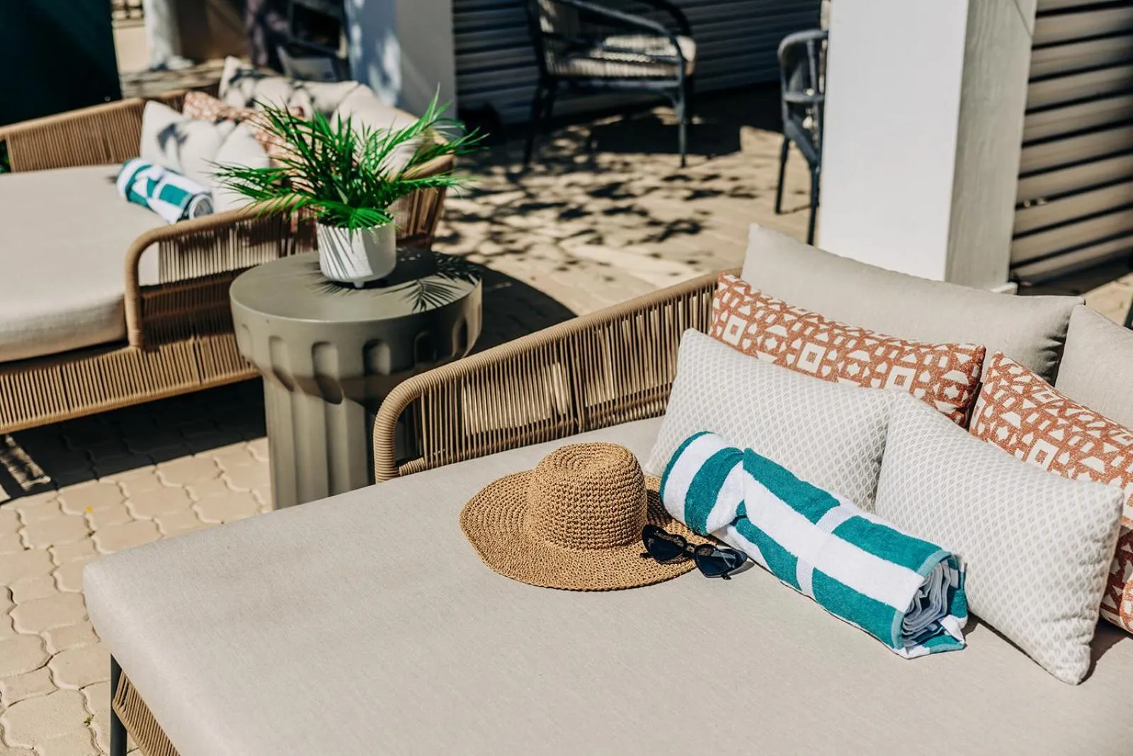 Swimming pool in Mission Resort and Club