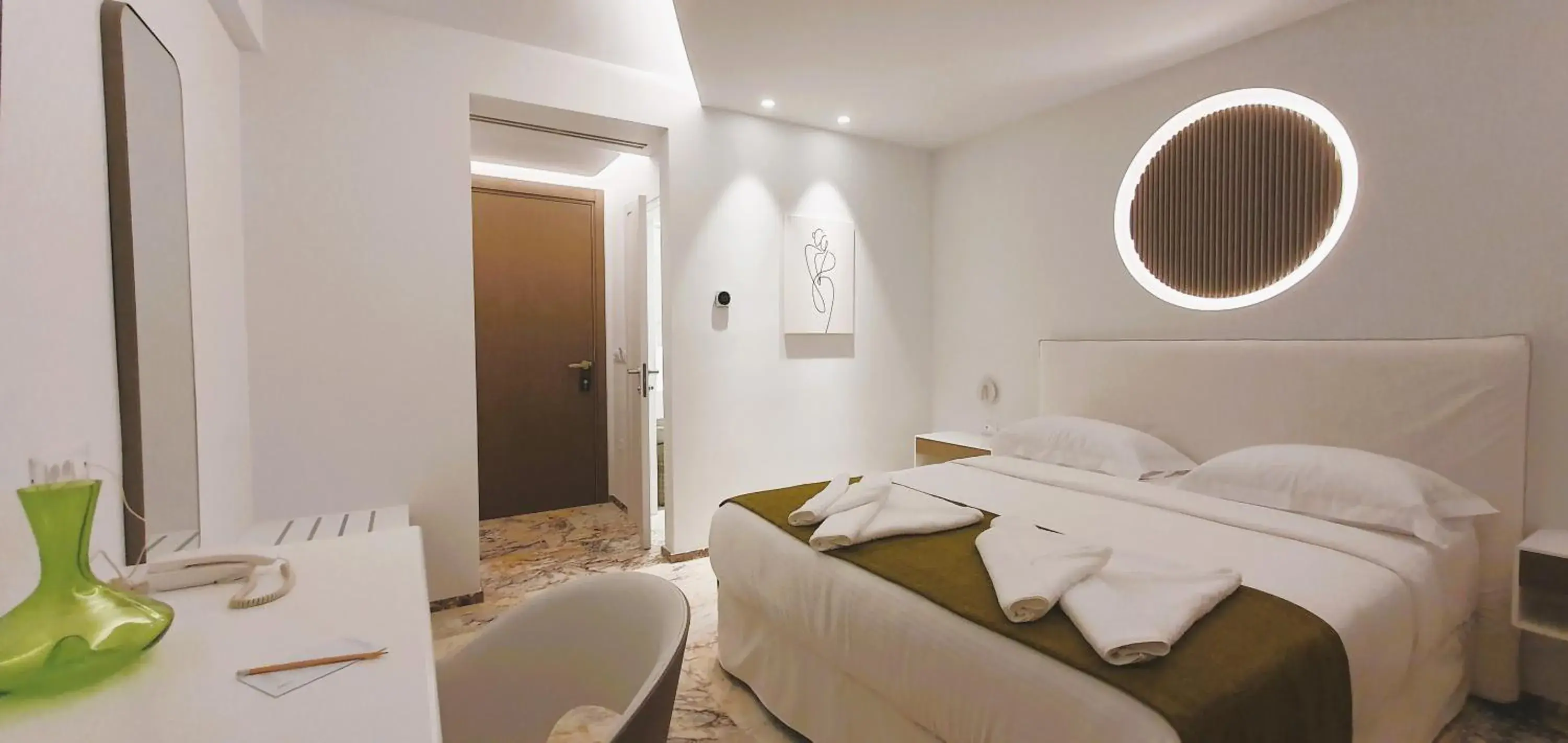 Queen Room with Garden View in Tzanis Resort Skyros Queen Room with Garden View in Tzanis Resort Skyros