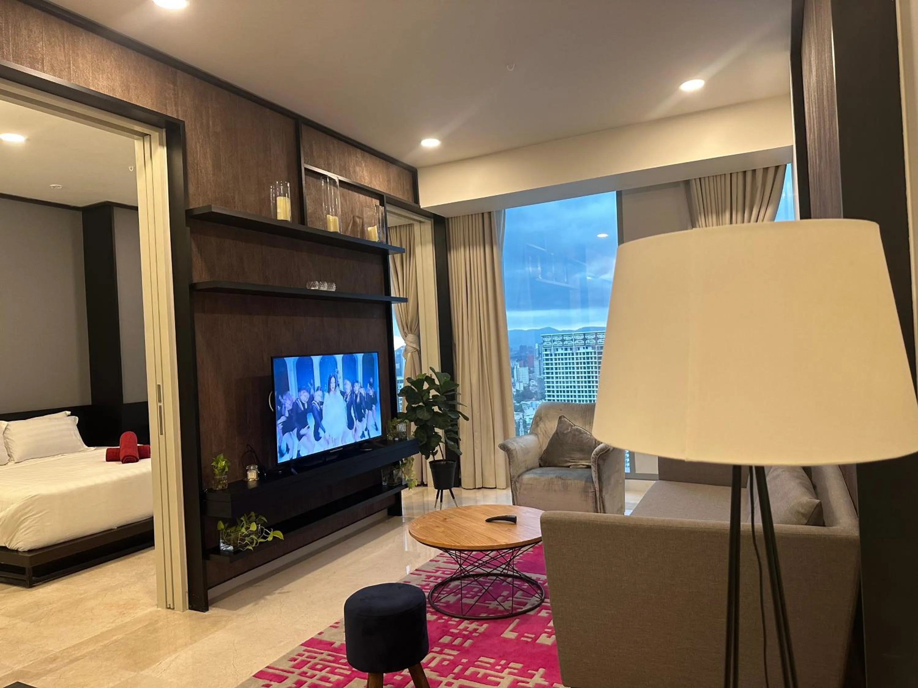 Bed in Tropicana The Residence Klcc By Sky World