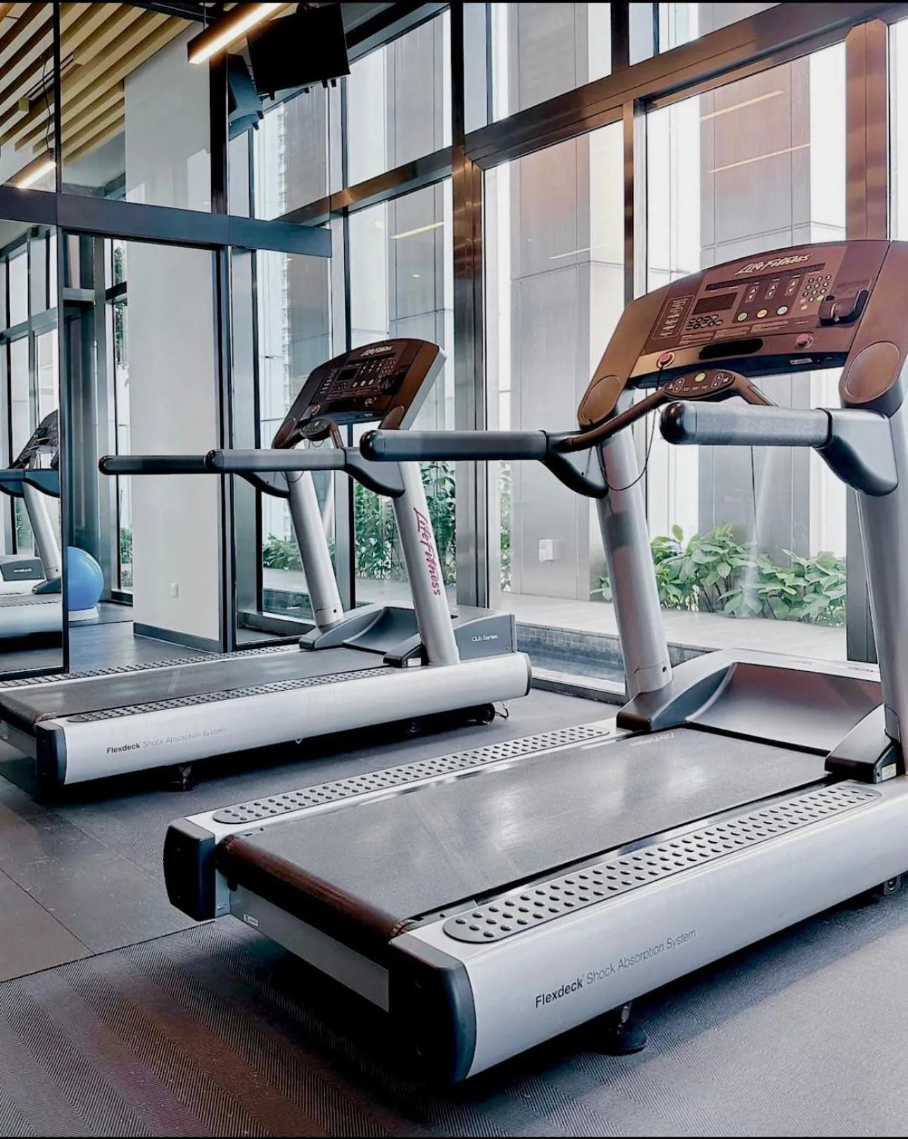Fitness centre/facilities in Tropicana The Residence Klcc By Sky World