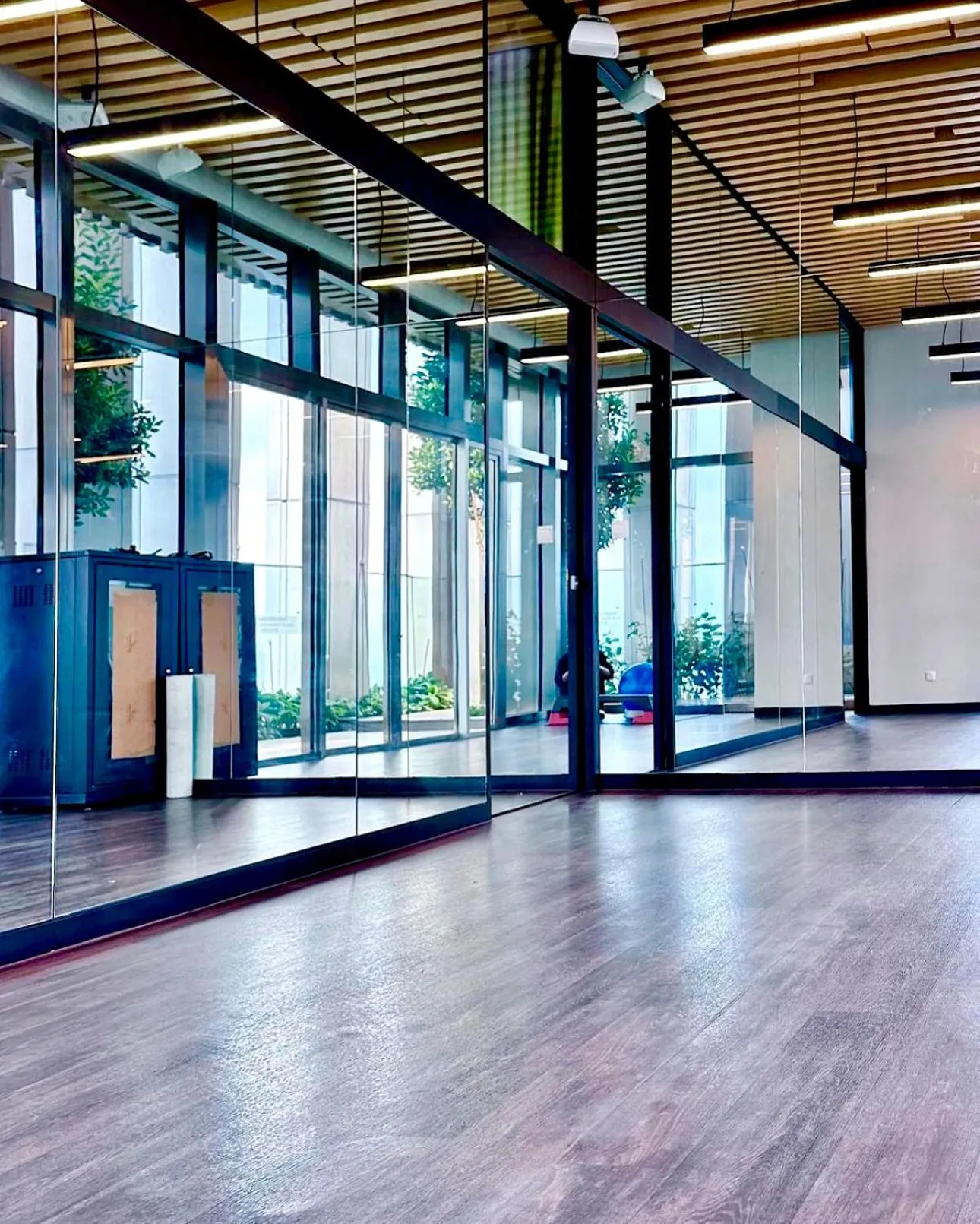 Fitness centre/facilities in Tropicana The Residence Klcc By Sky World