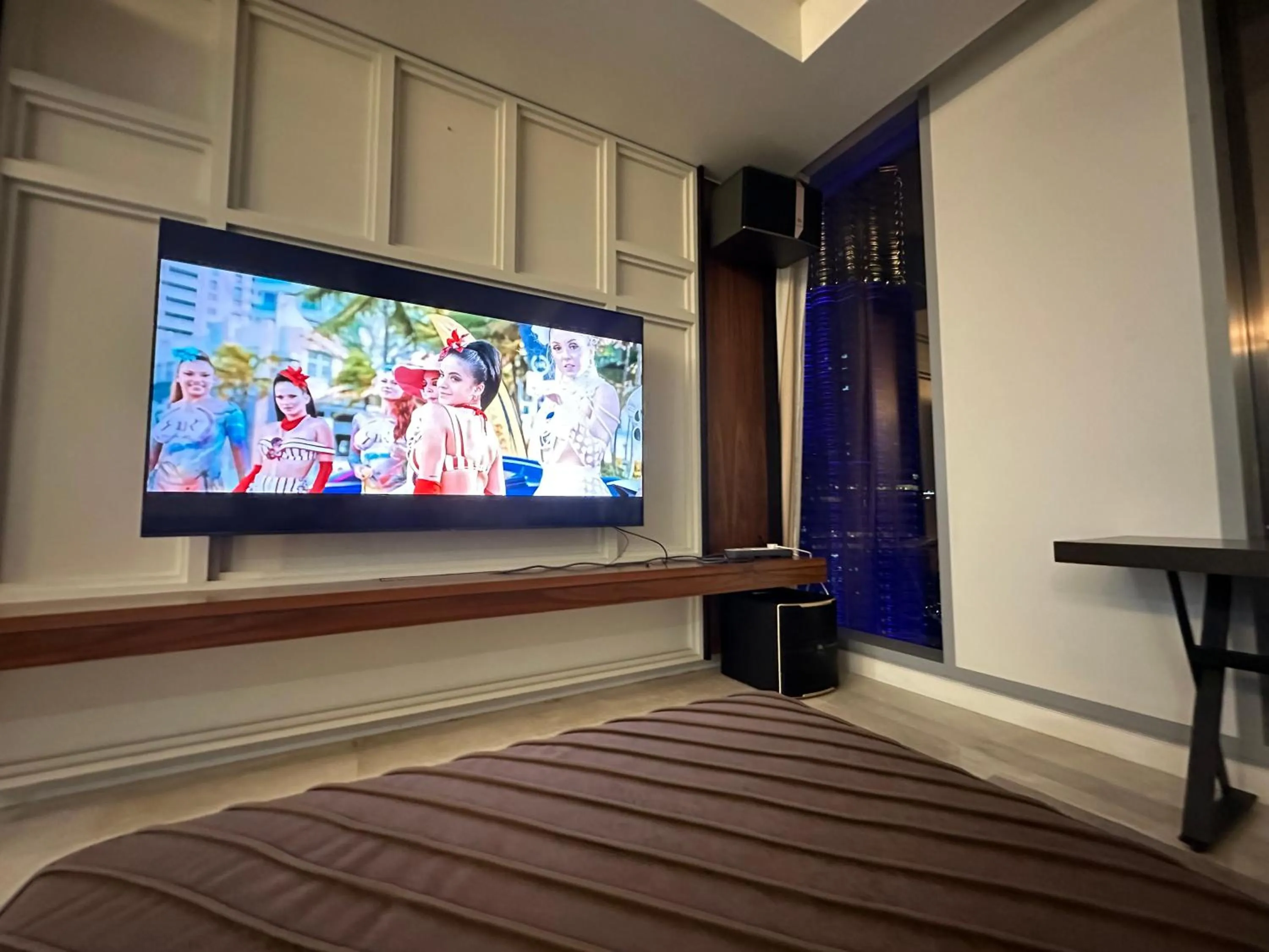 Bed in Tropicana The Residence Klcc By Sky World